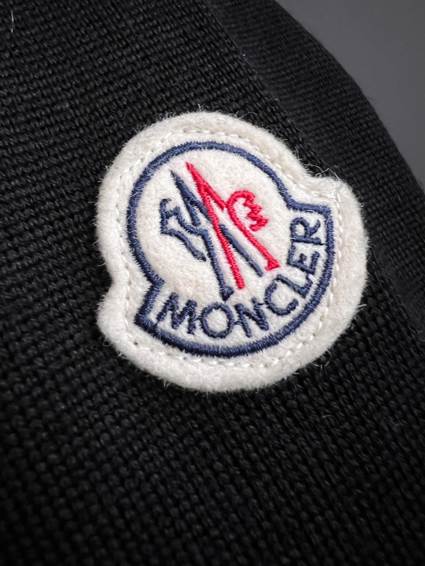 Moncler Down Jacket White Duck Down M