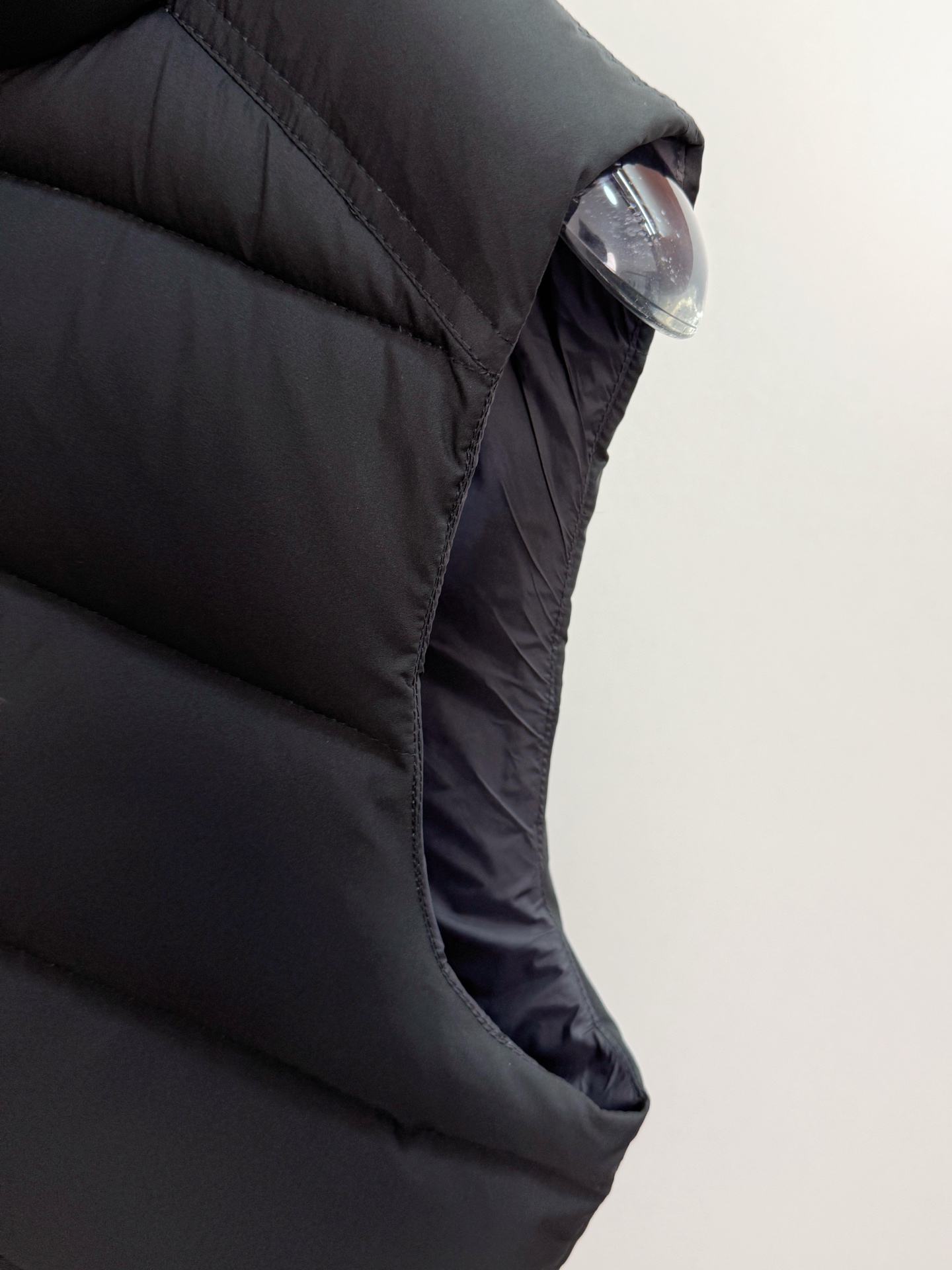 Moncler Vest Goose Down Hooded M-l