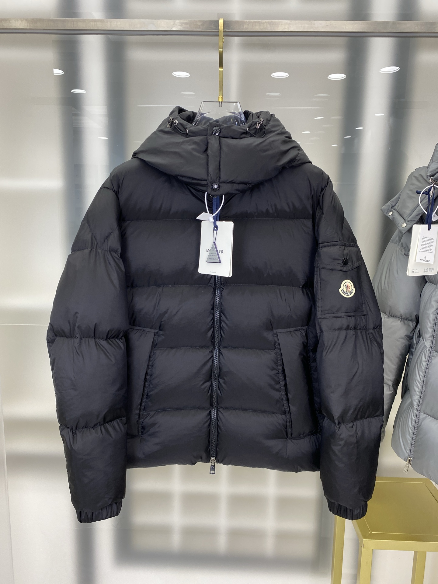 Moncler Couple Down Jacket Black Couple Style M-l
