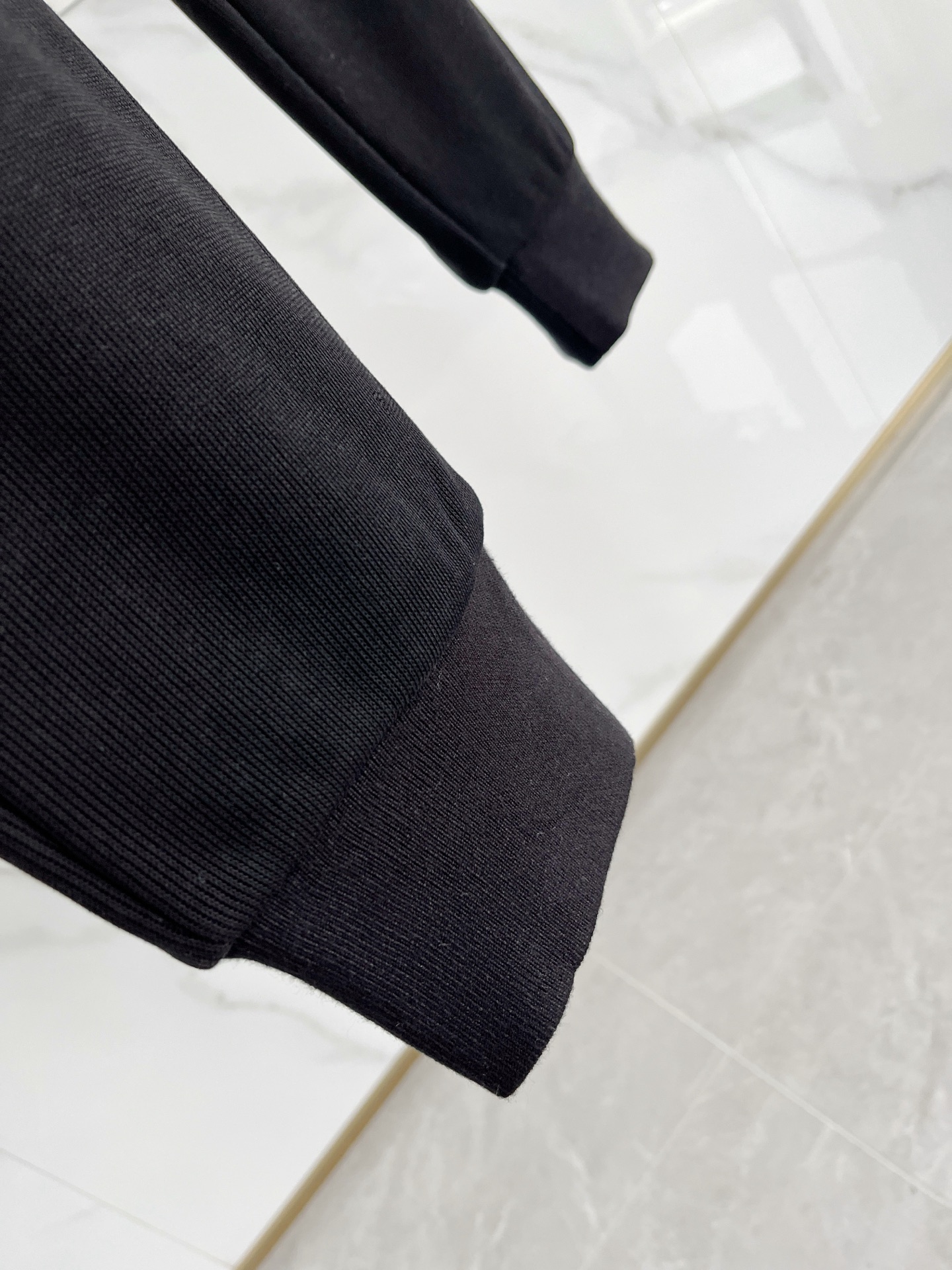 Burberry Basic Clothing Black Fleece Lined M-l-xl