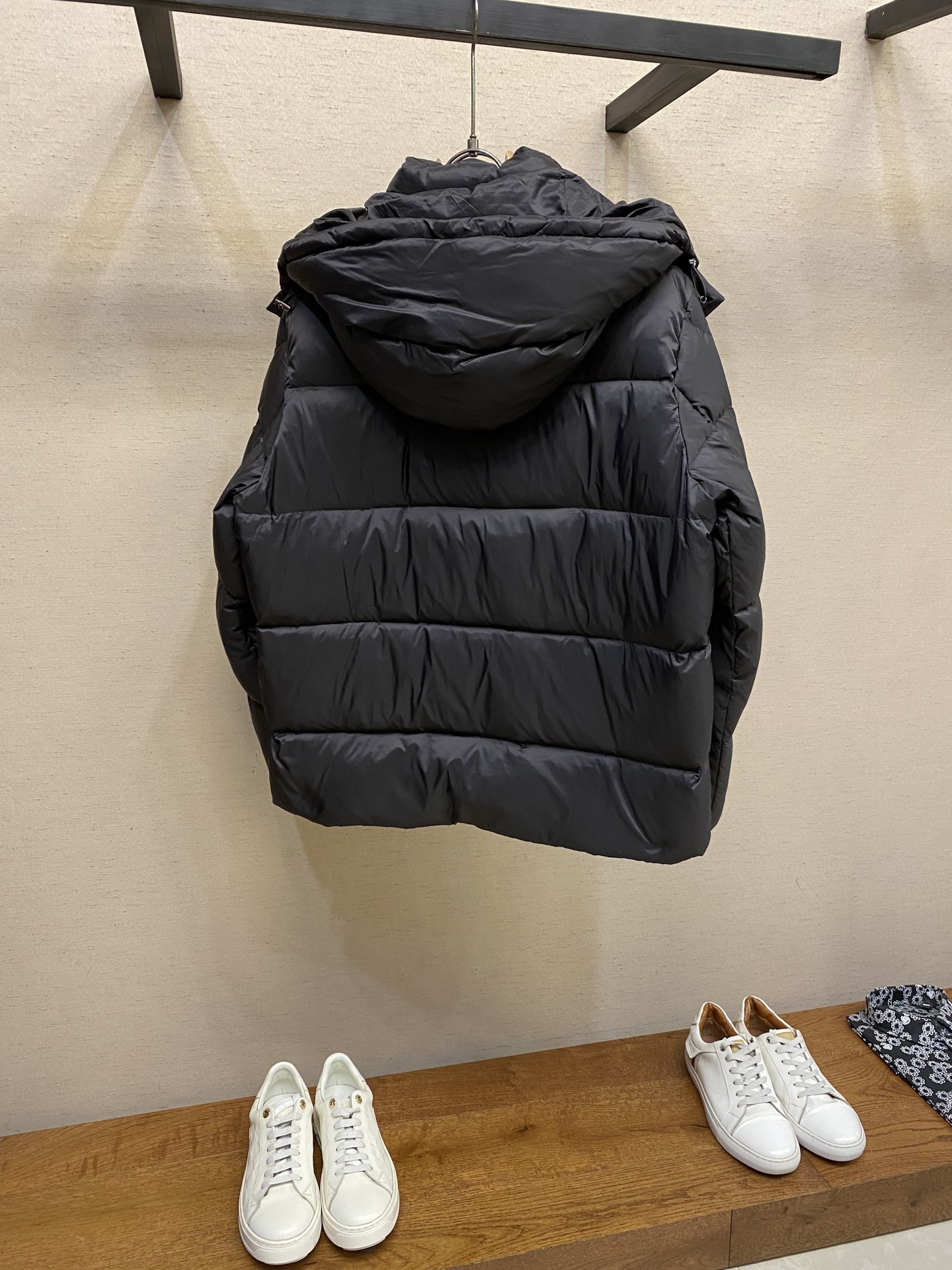 Moncler Female Down Jacket Hooded M-l