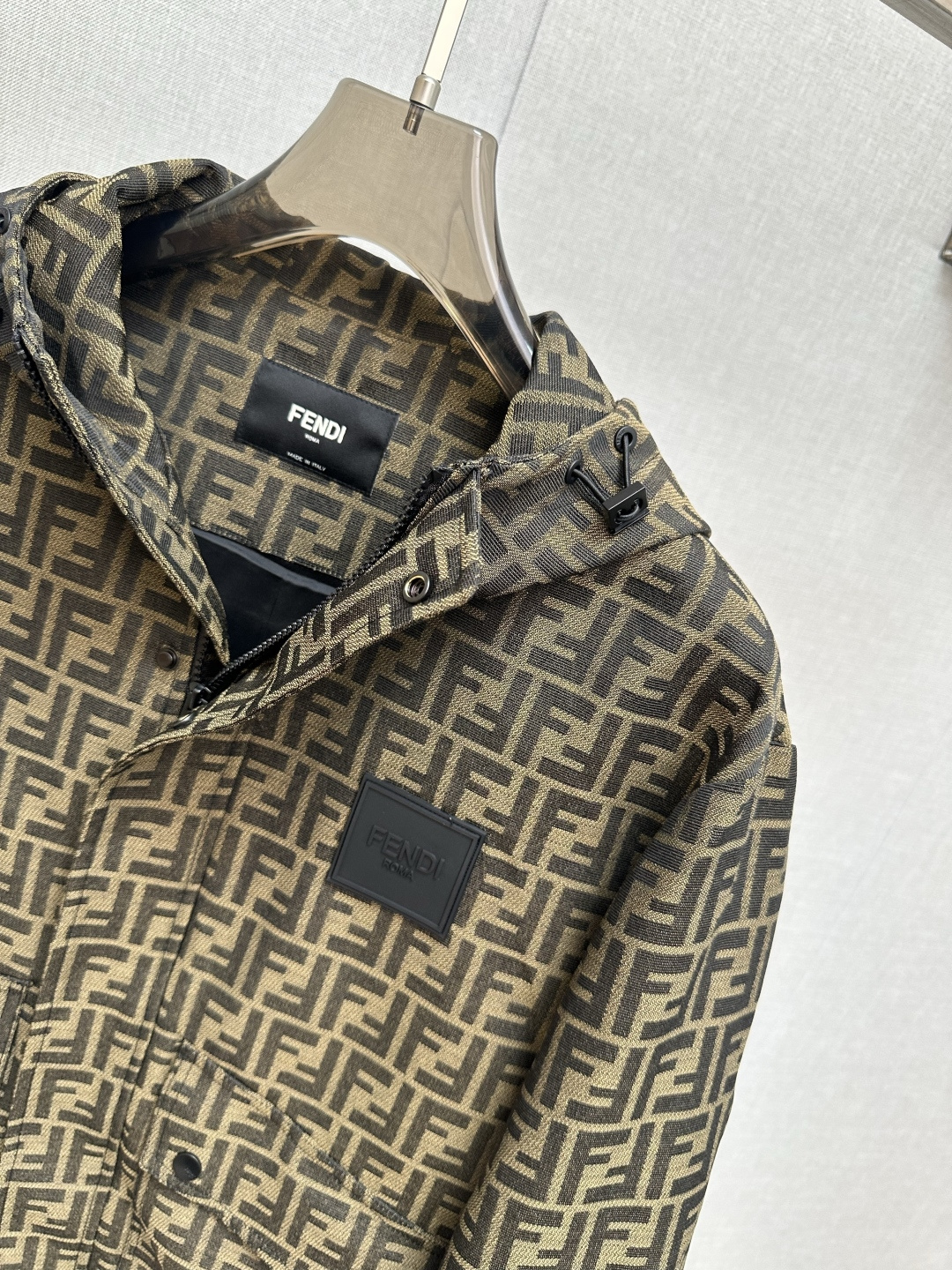 Fendi Jacket M-l-xl