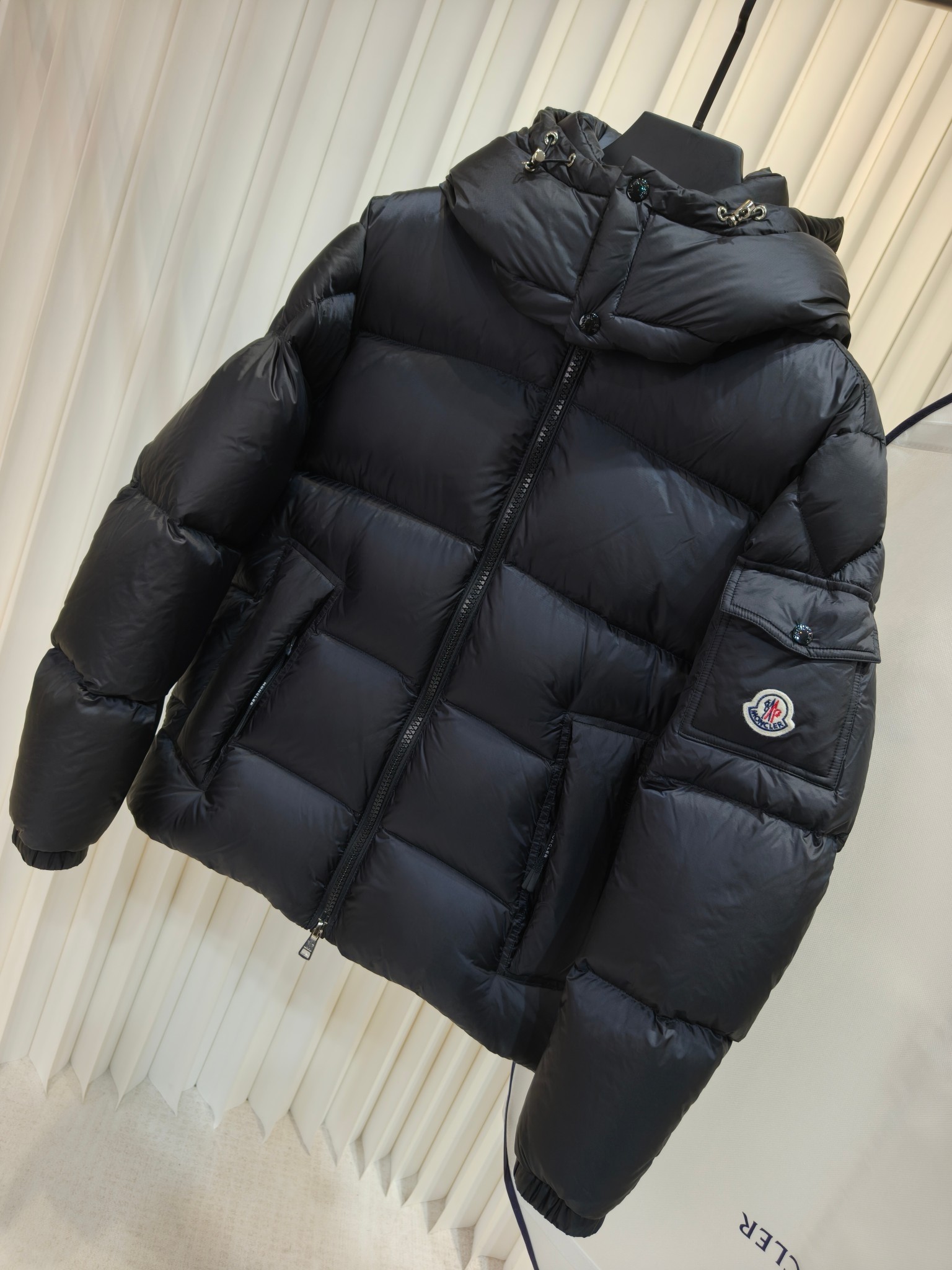 Moncler Down Jacket Black Hooded M-l-xl