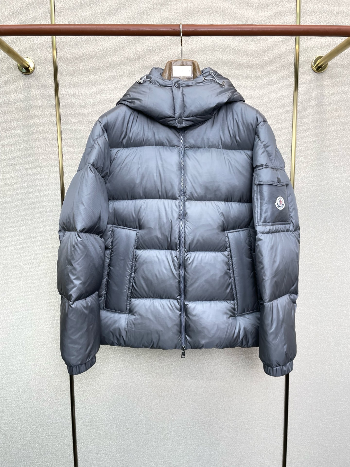Moncler Down Jacket M-l-xl