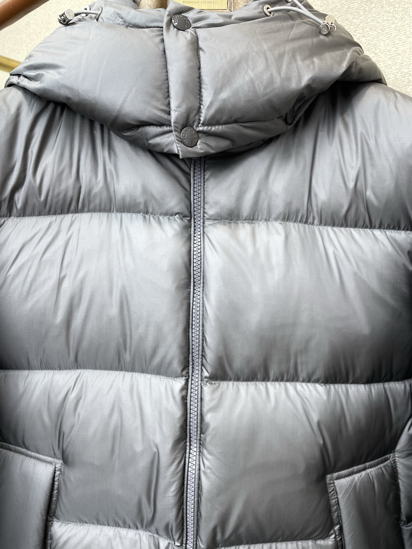 Moncler Down Jacket M-l-xl