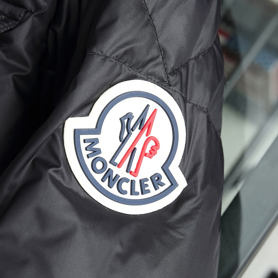 Moncler Male Down Jacket Goose Down Black M-l-xl