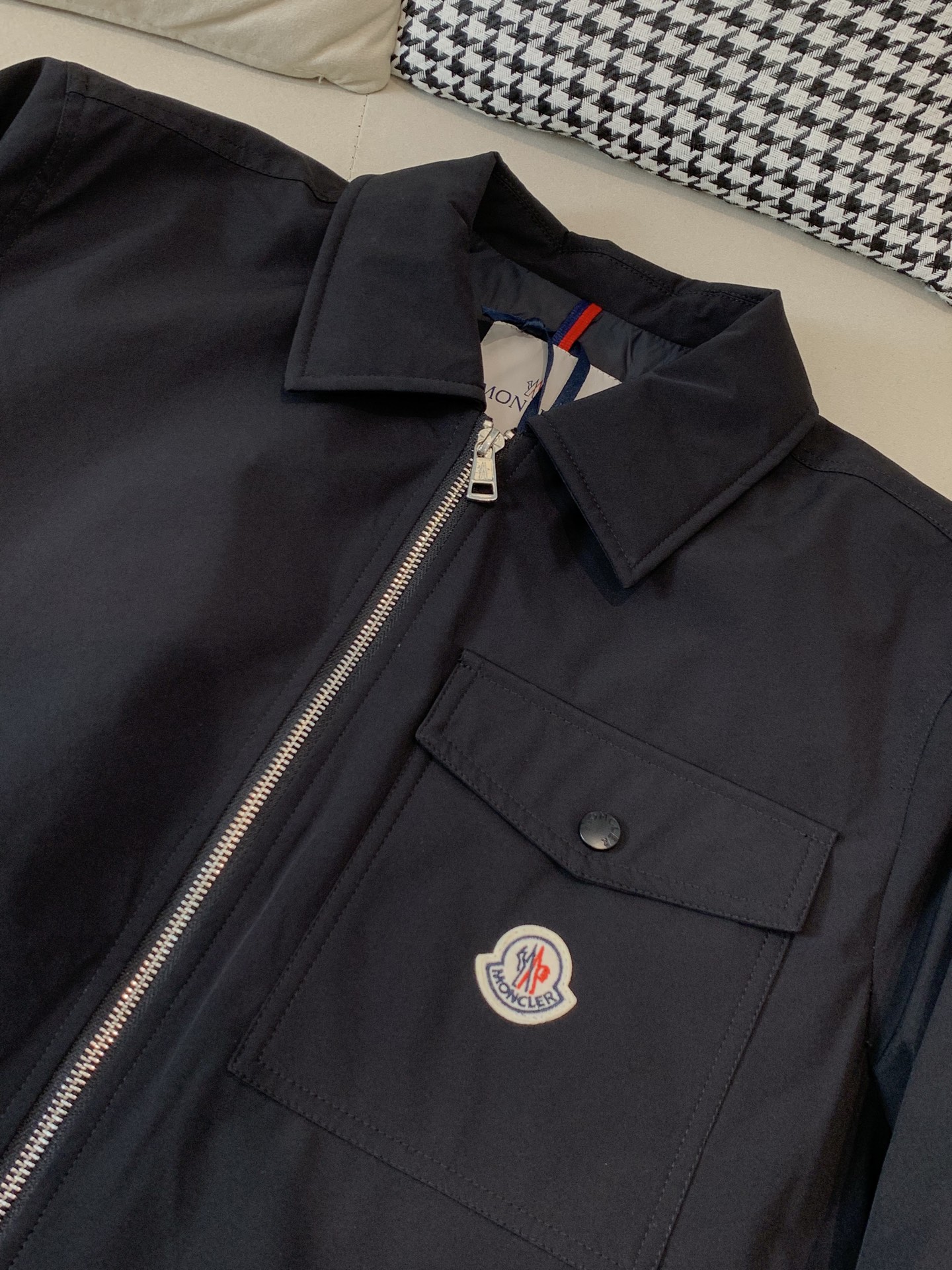 Moncler Couple Down Jacket White Duck Down Black M-l-xl