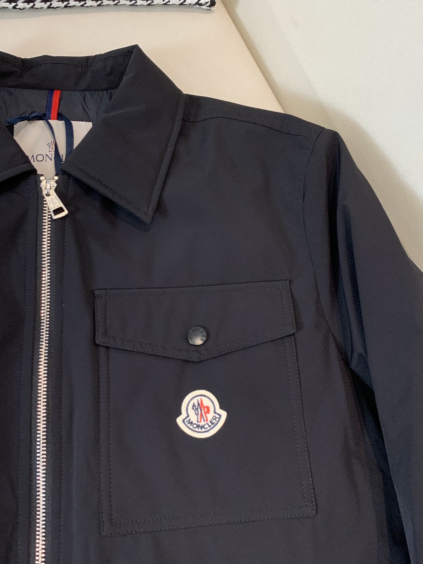 Moncler Couple Down Jacket White Duck Down Black M-l-xl