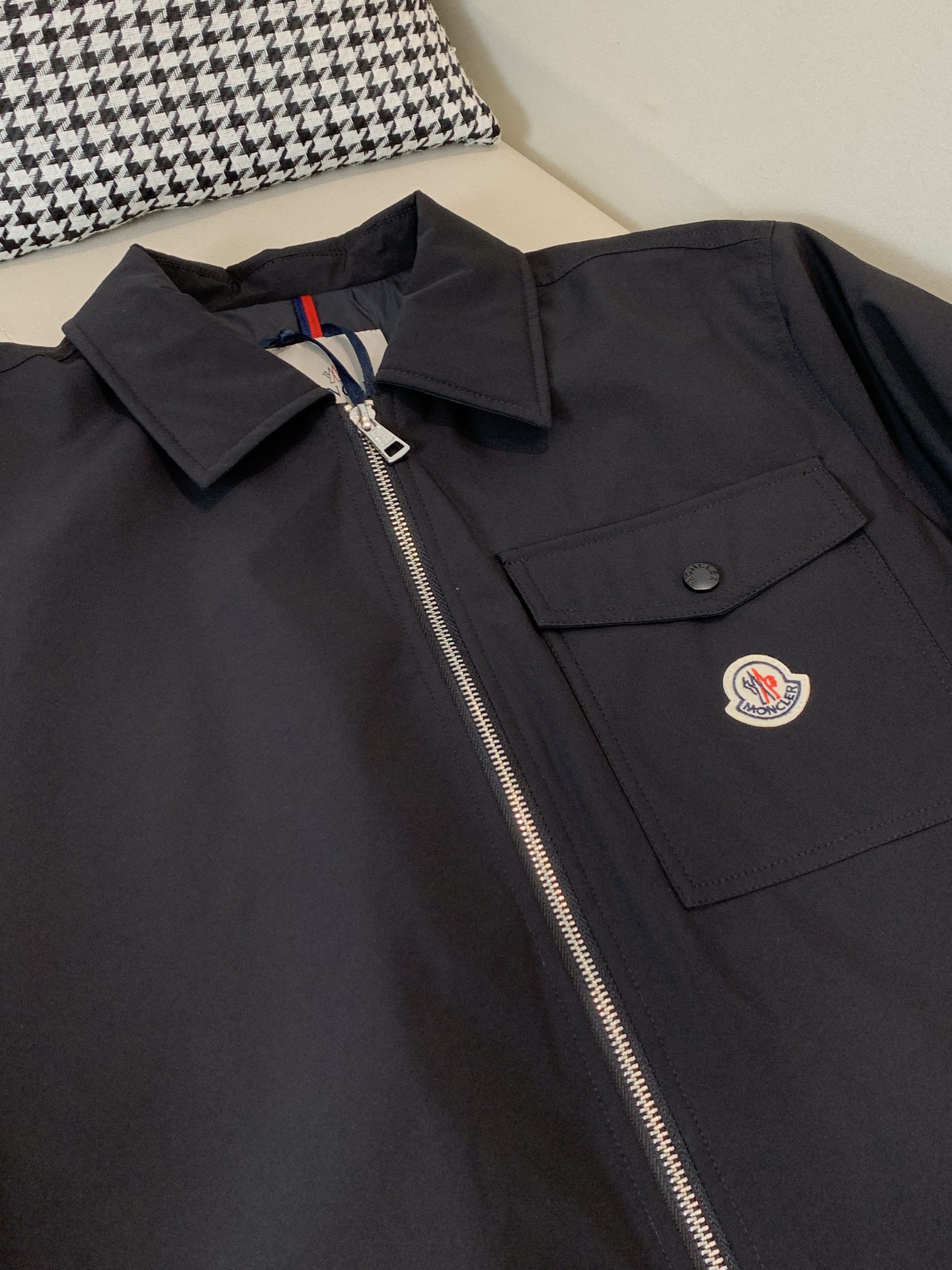 Moncler Couple Down Jacket White Duck Down Black M-l-xl
