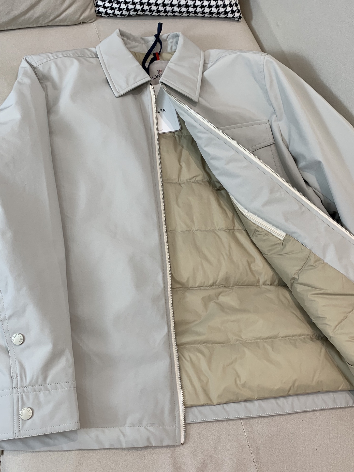 Moncler Couple Down Jacket White Duck Down Black M-l-xl