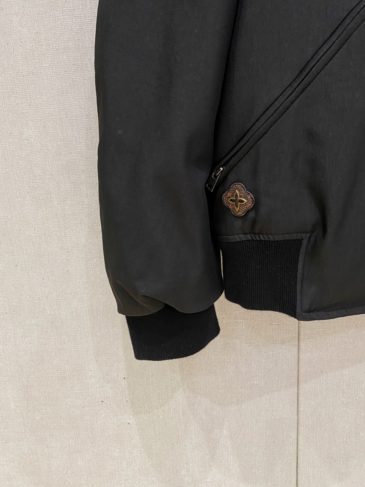 Louis Vuitton Down Jacket Goose Down Black S-m-l-xxxl