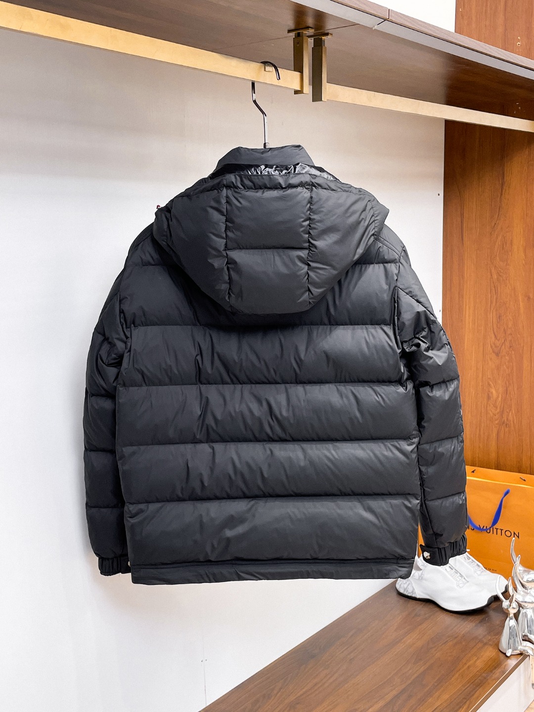 Moncler Down Jacket S-m-l-xl