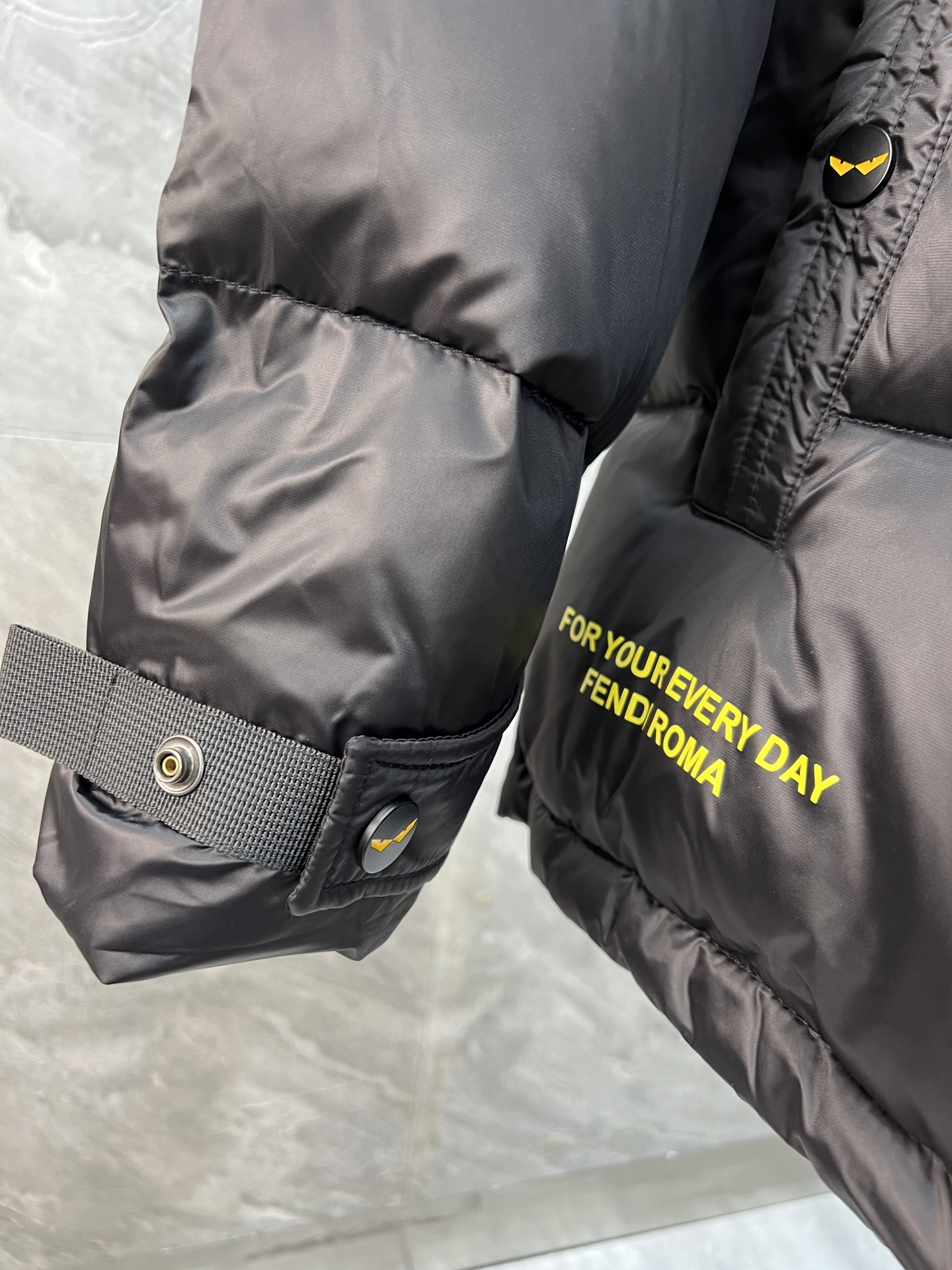Fendi Down Jacket M-l-xxxl-175140