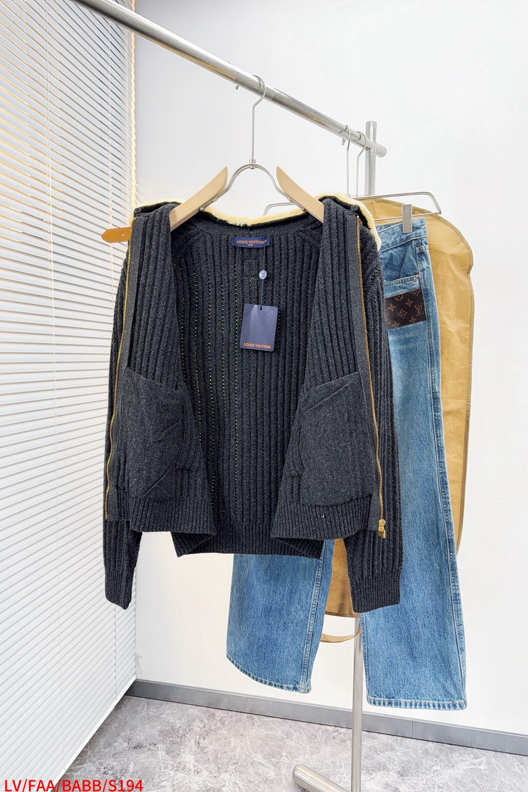 Louis Vuitton Couple Basic Clothing Wool Black Couple Style S-l-xl