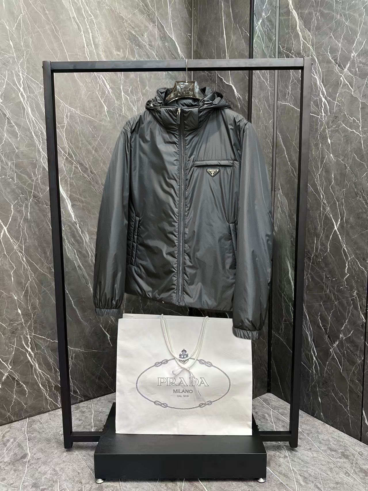Prada Down Jacket S-m-l-xl
