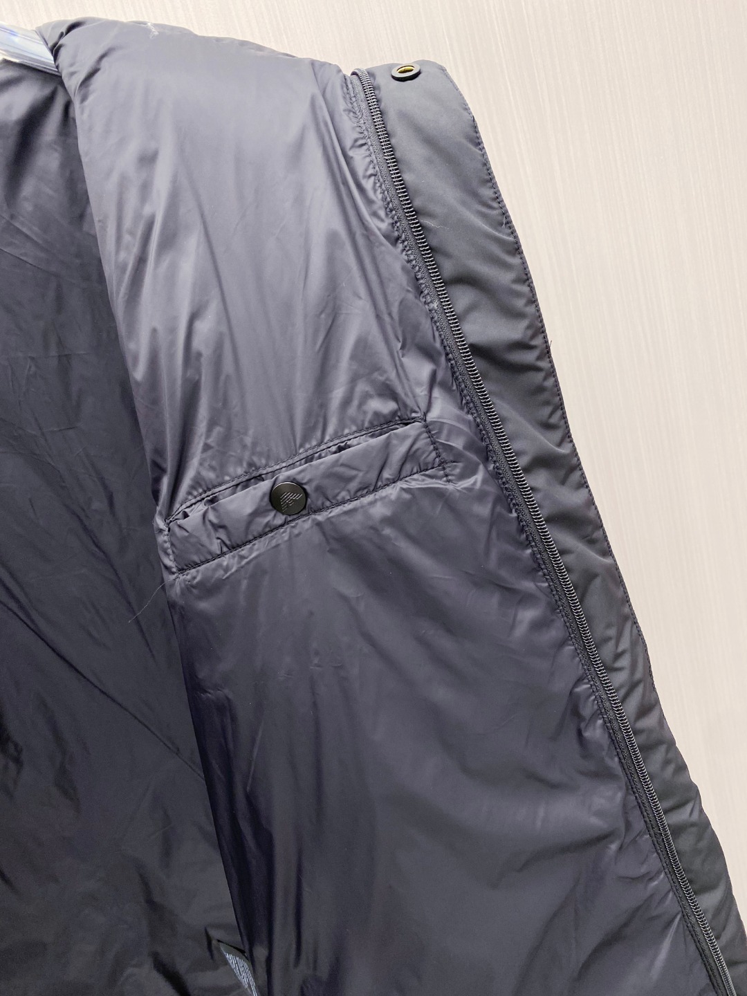 Armani Down Jacket White Duck Down M-56