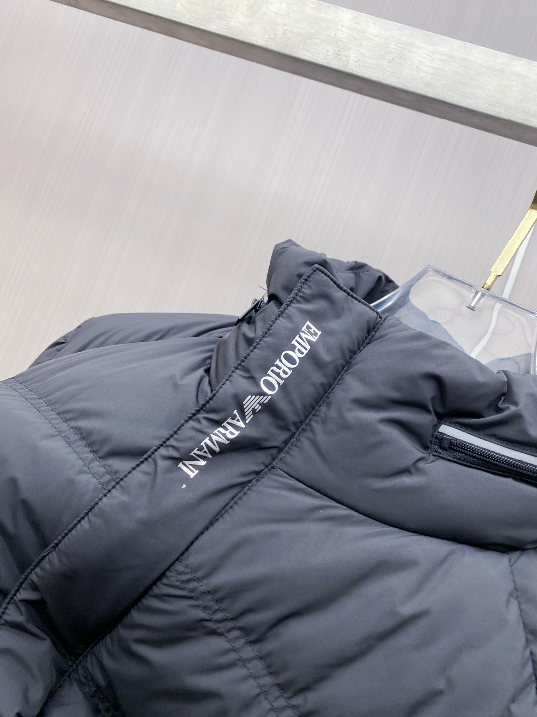Armani Down Jacket White Duck Down M-56
