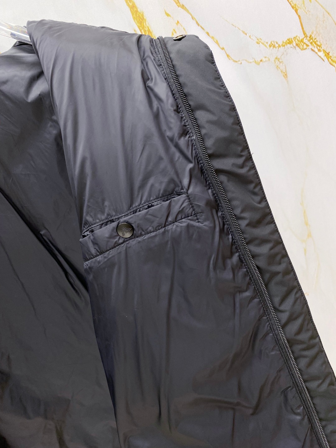 Armani Down Jacket White Duck Down M-56