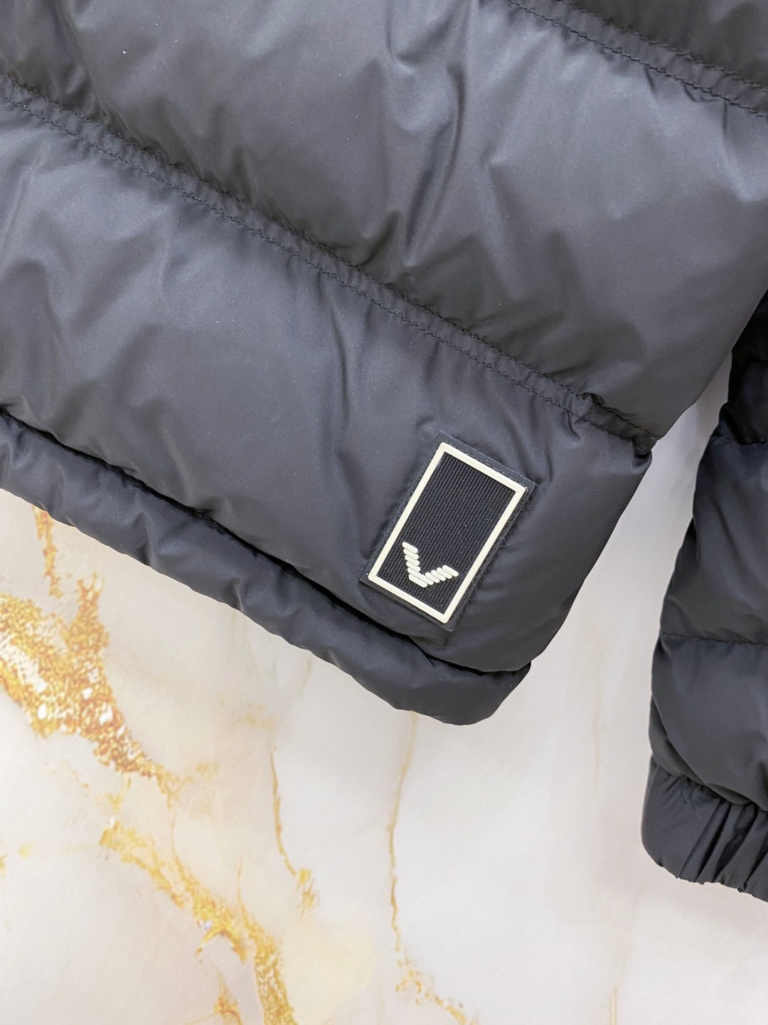 Armani Down Jacket White Duck Down M-56