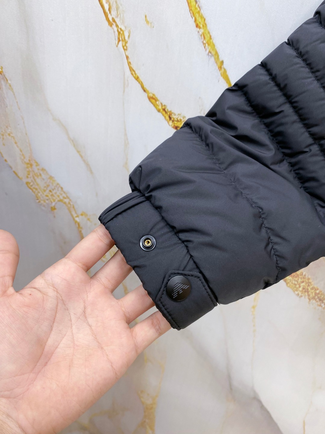 Armani Down Jacket White Duck Down M-56
