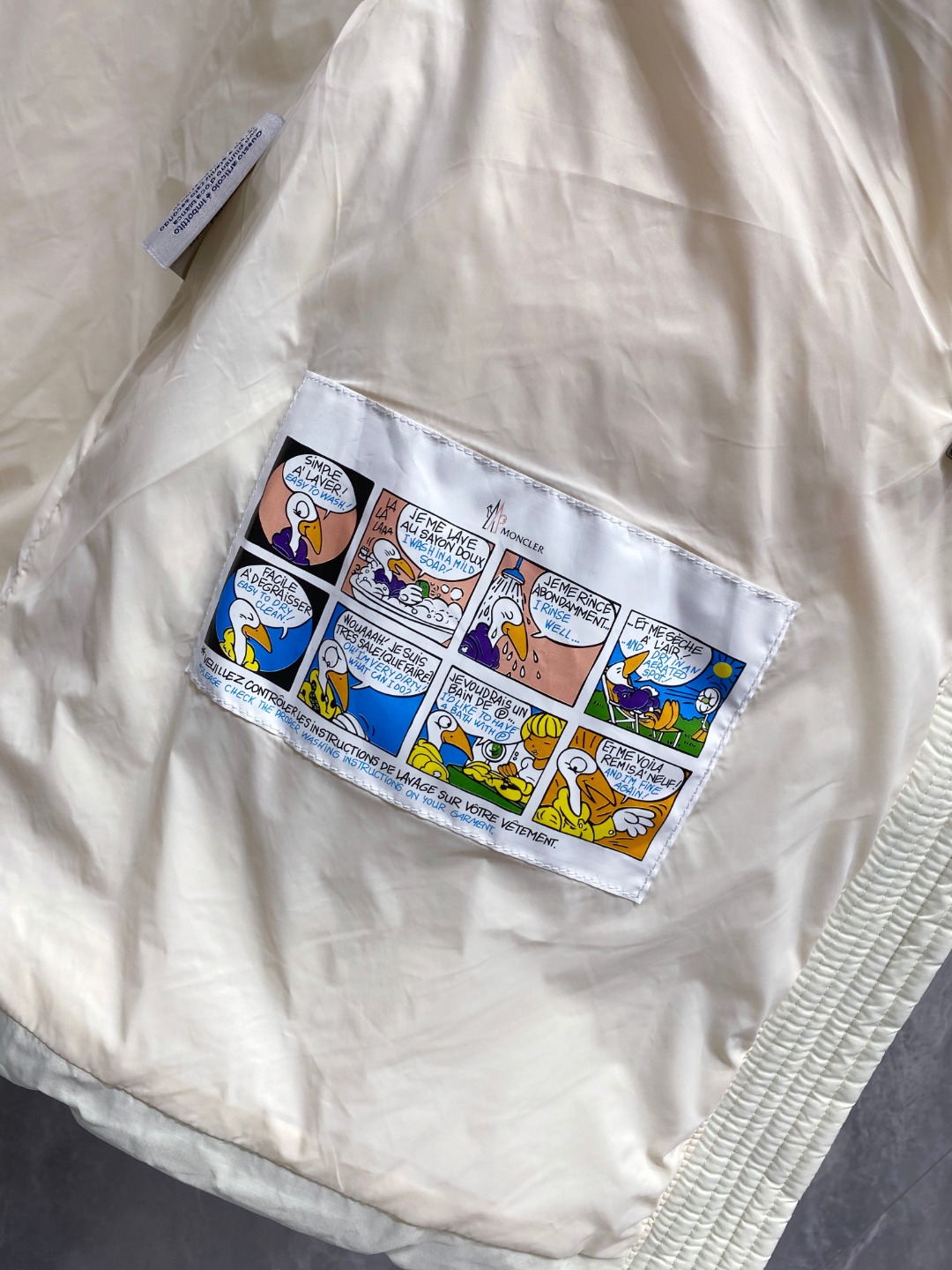 Moncler Down Vest White Duck Down Black M-l