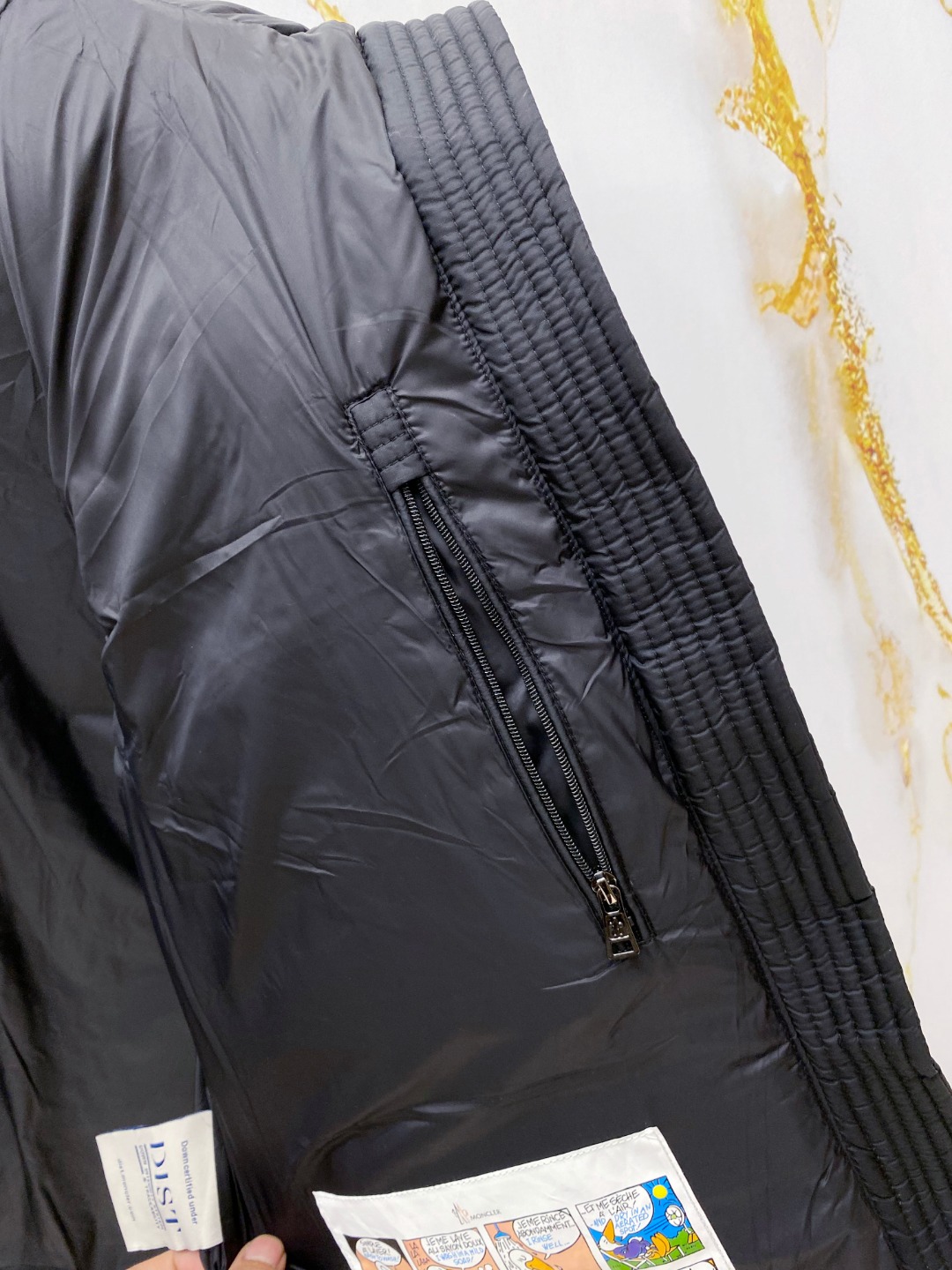 Moncler Down Vest White Duck Down Black M-l