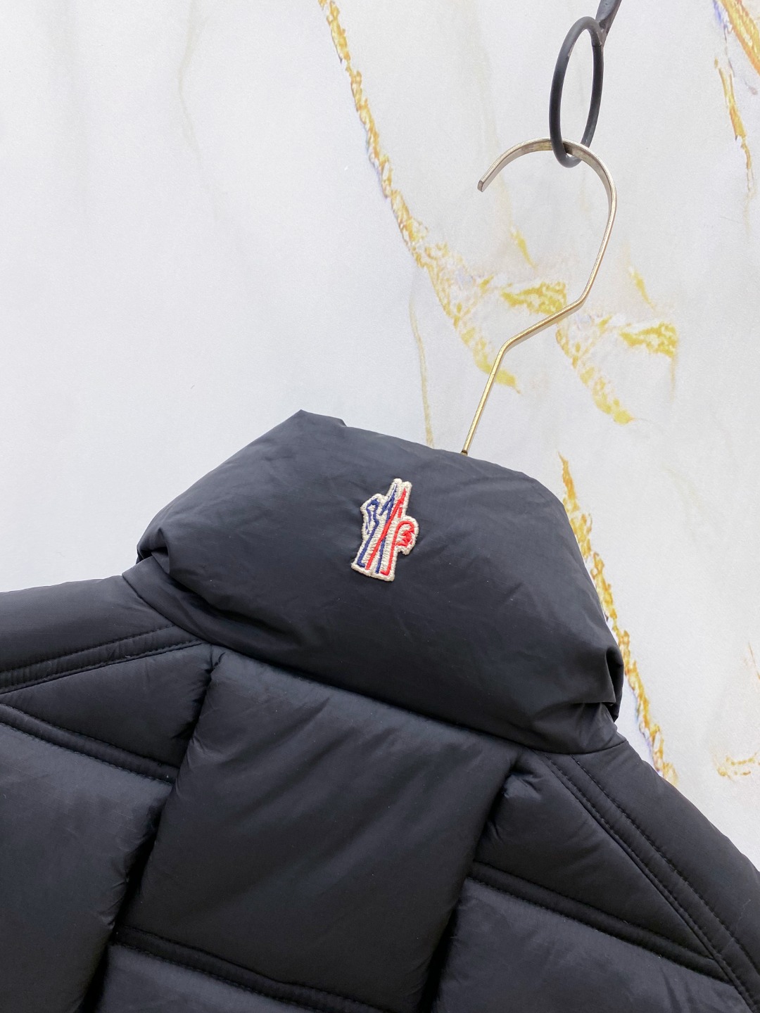 Moncler Down Vest White Duck Down Black M-l