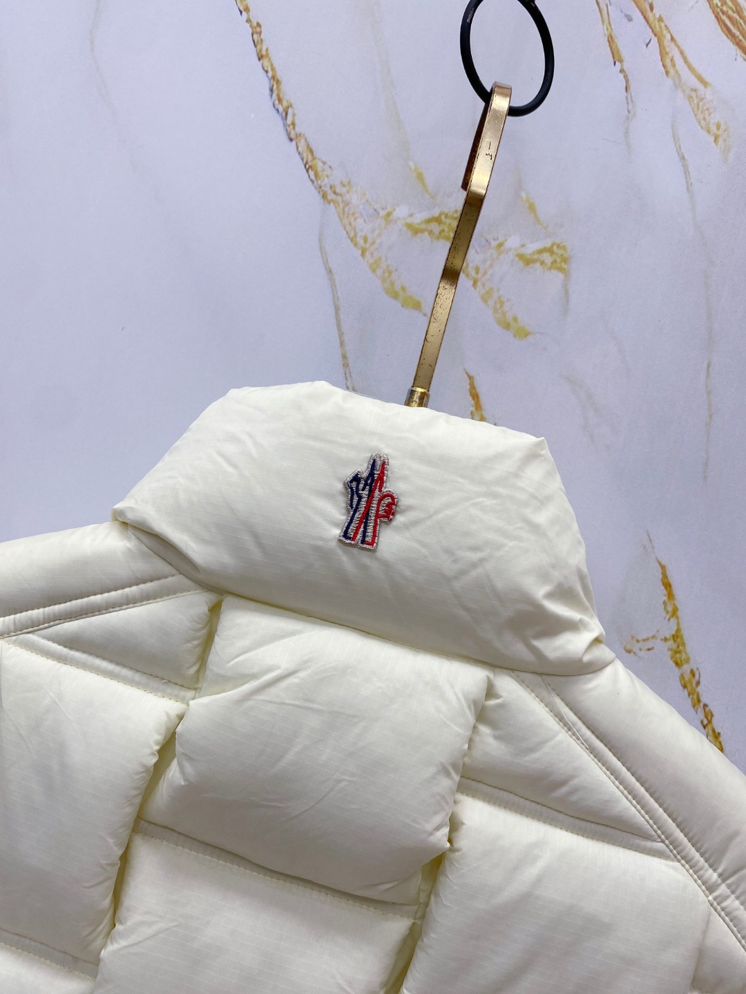 Moncler Down Vest White Duck Down Black M-l
