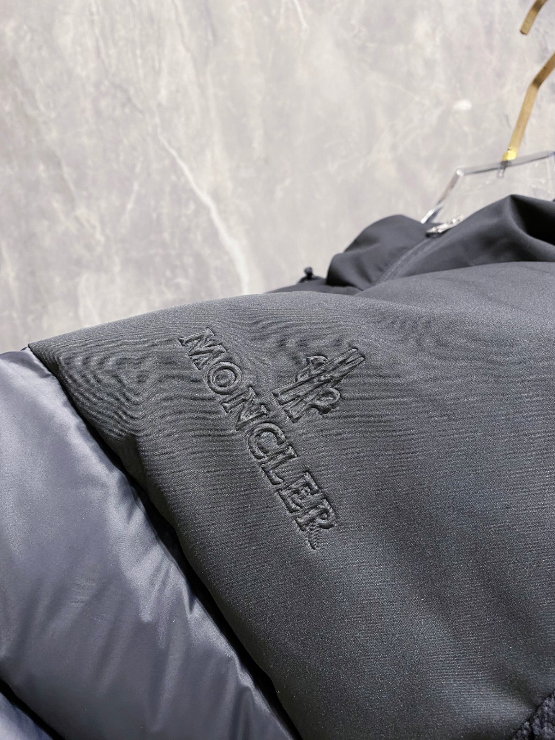 Moncler Down Jacket Knitted Black Hooded M-l