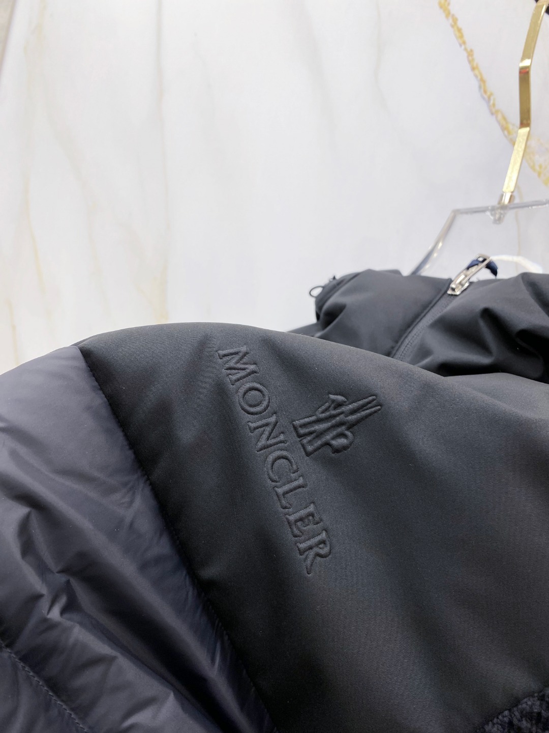 Moncler Down Jacket Knitted Black Hooded M-l