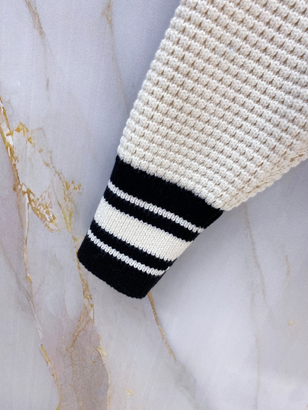 Moncler Down Jacket Knitted Black Hooded M-l