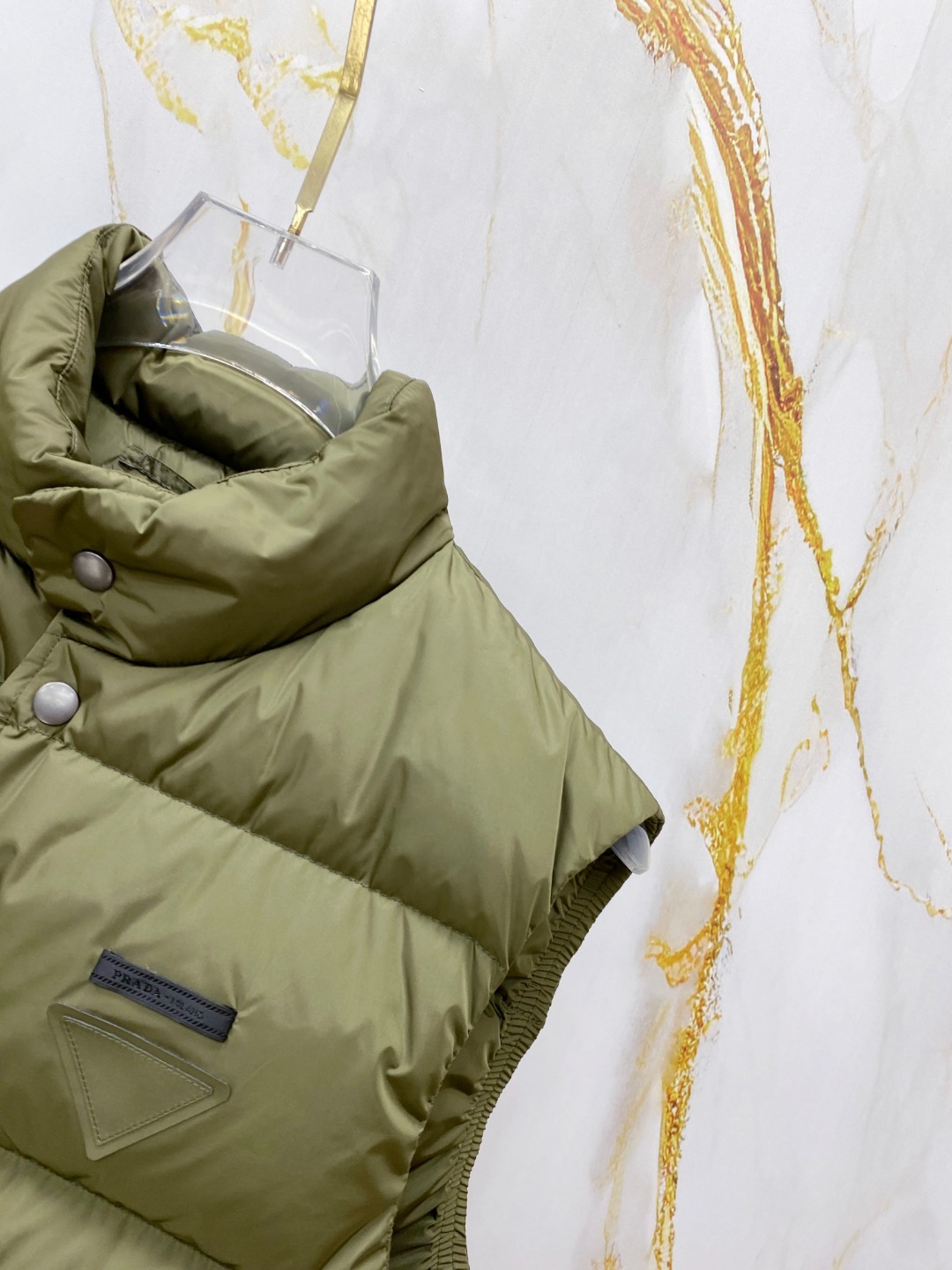 Prada Down Vest White Duck Down 56