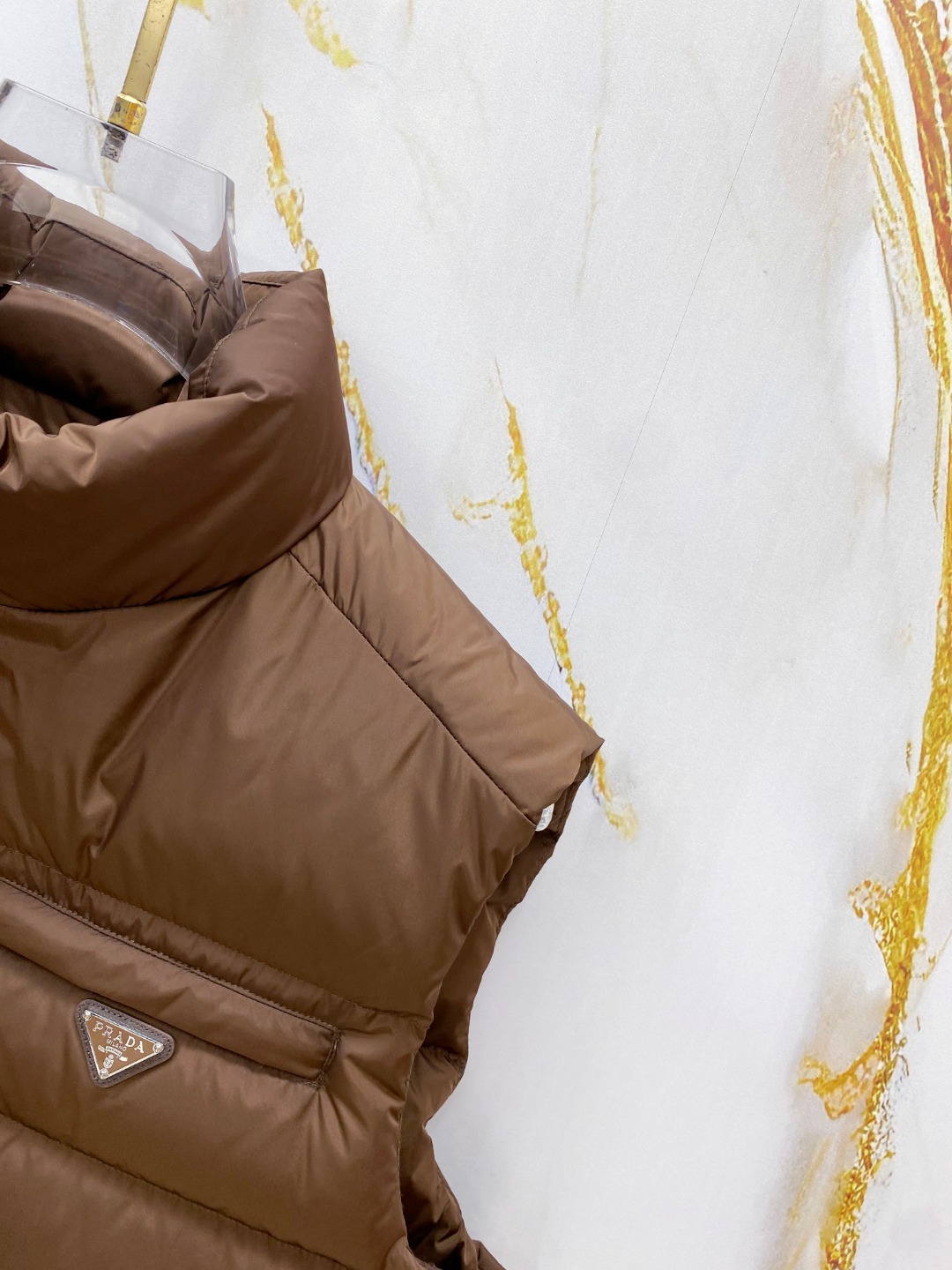 Prada Down Vest White Duck Down 56