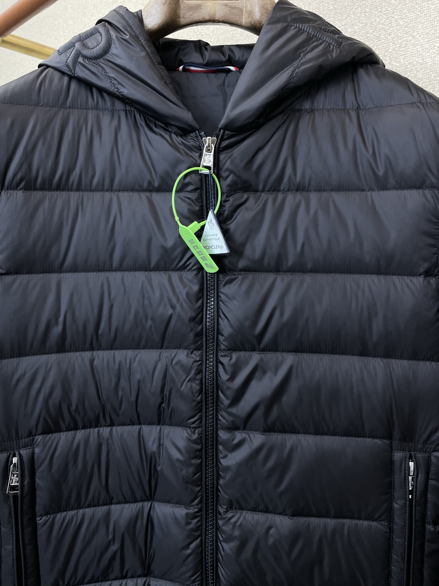 Moncler Down Jacket Hooded M-l-xl