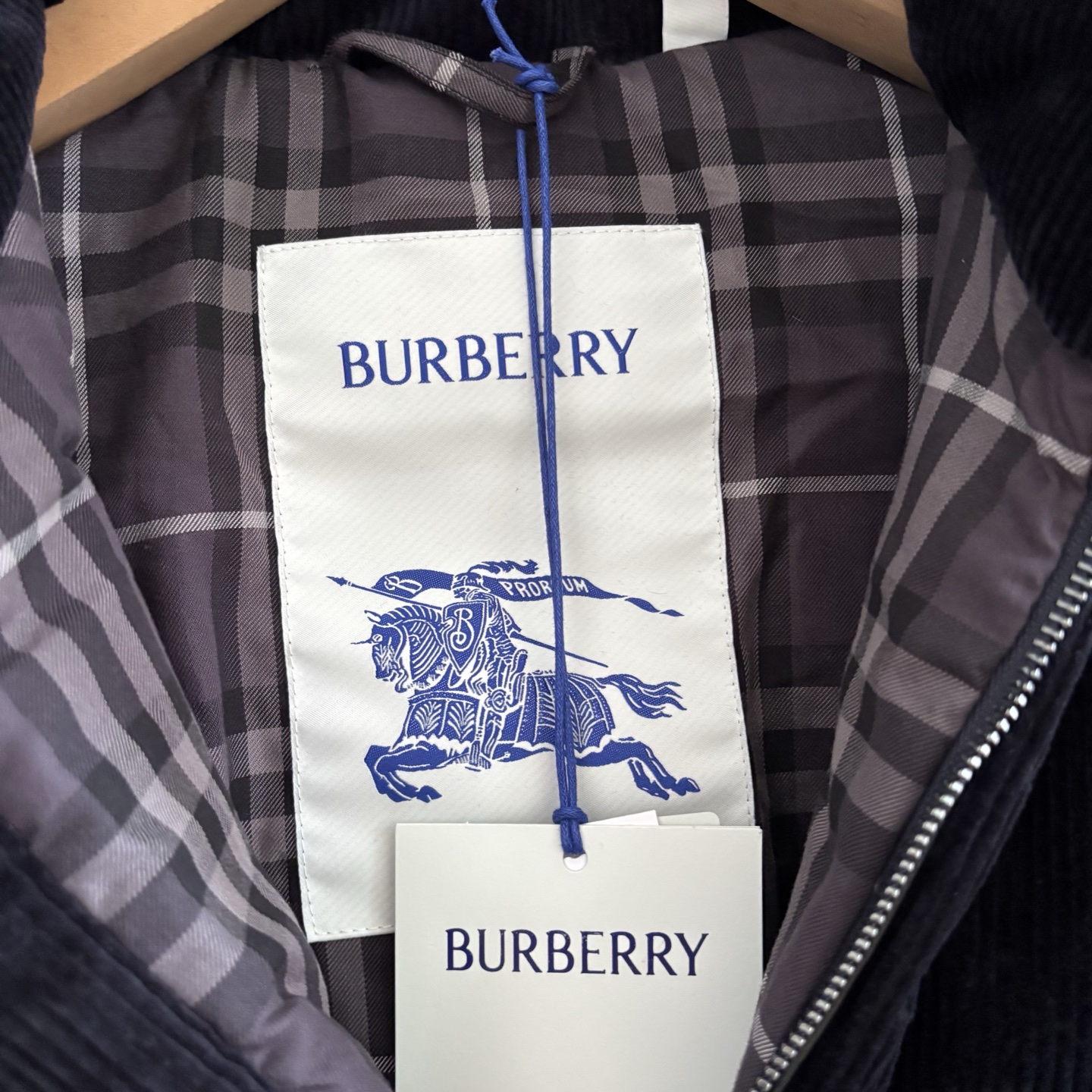 Burberry Down Jacket Black S-m-l-xl