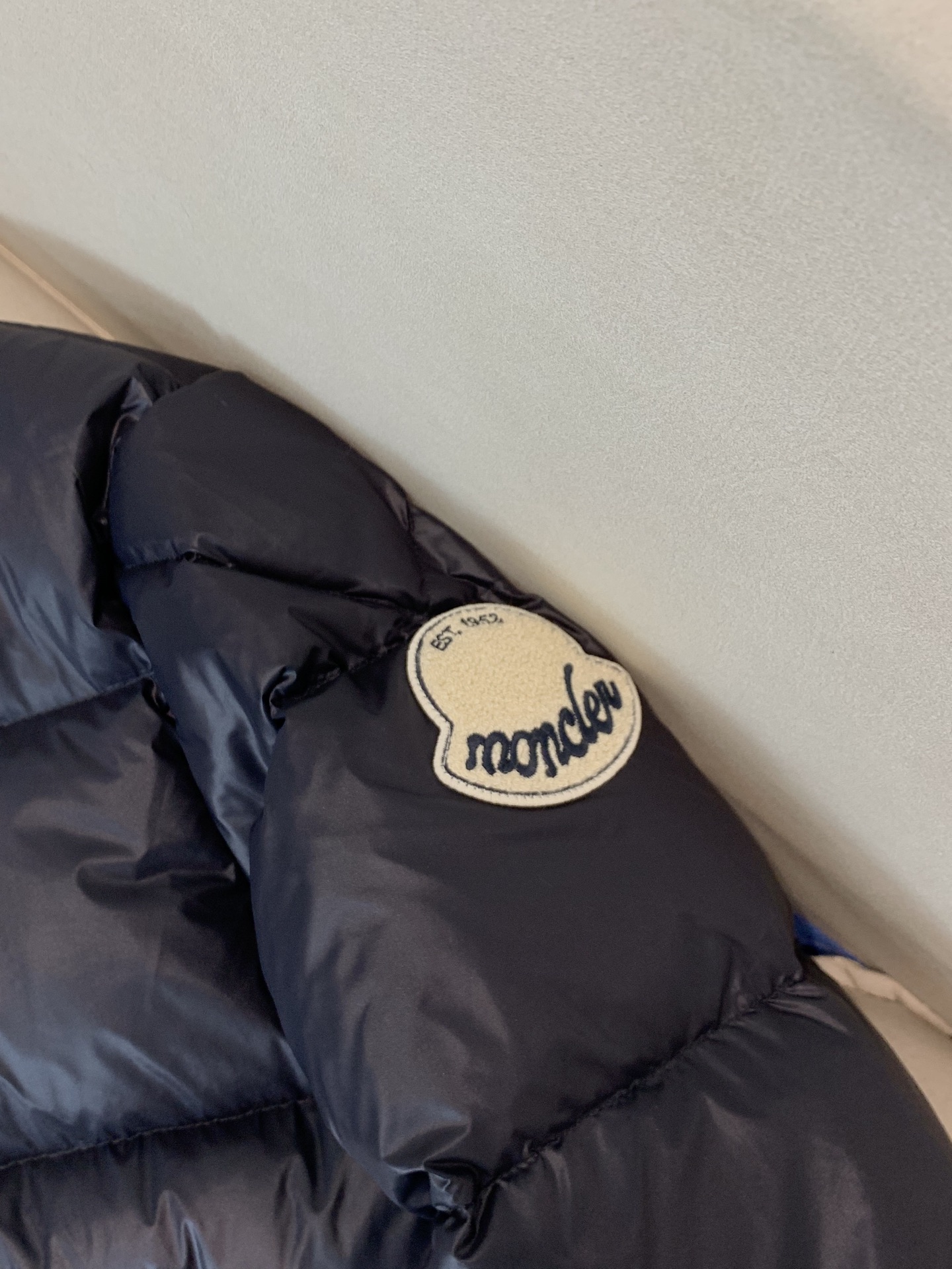 Moncler Male Down Jacket White Duck Down Black Hooded S-m-l