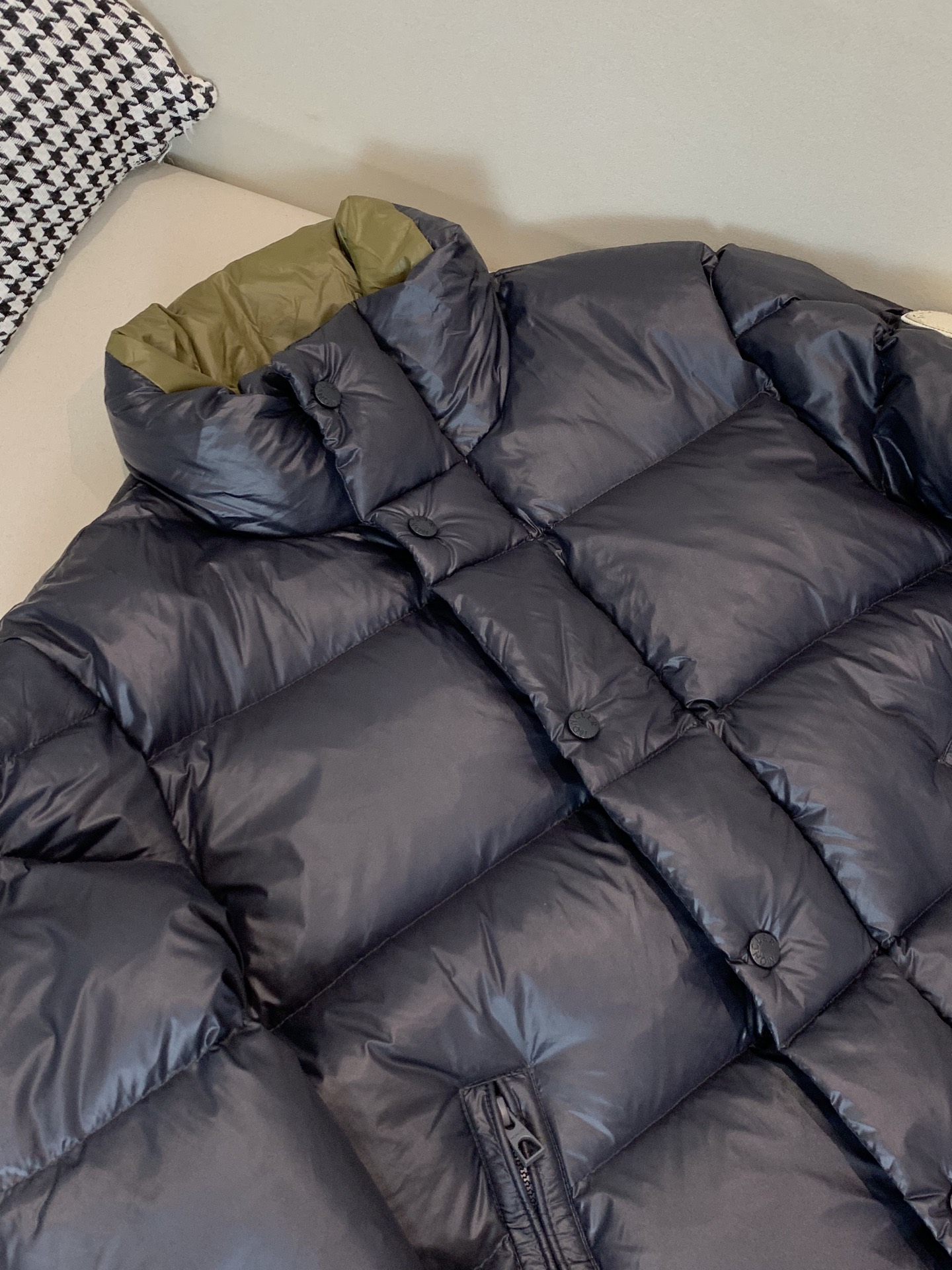 Moncler Male Down Jacket White Duck Down Black Hooded S-m-l