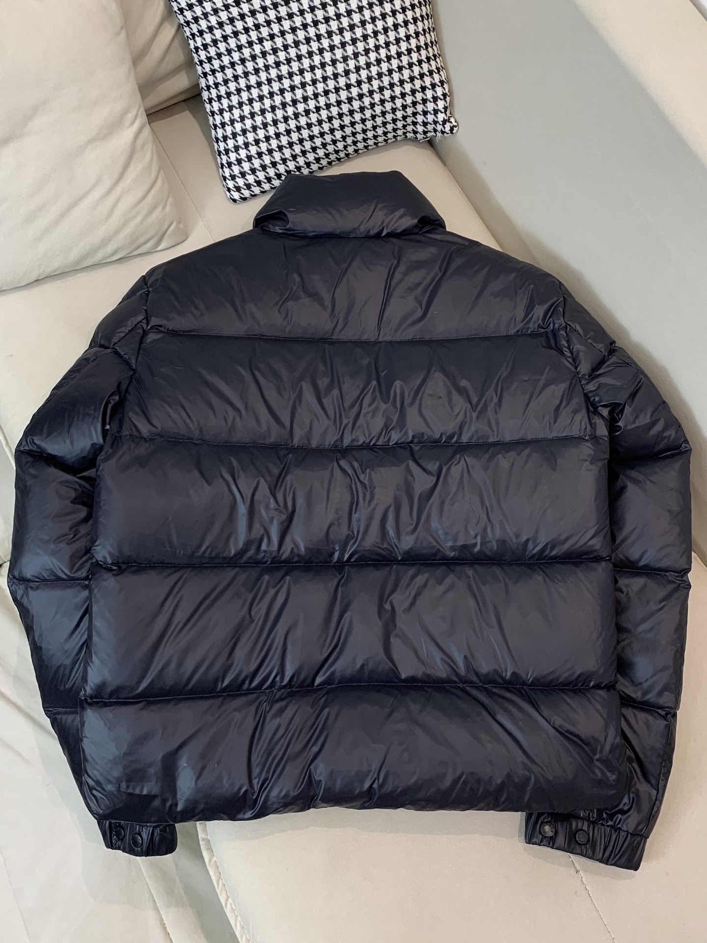 Moncler Male Down Jacket White Duck Down Black Hooded S-m-l