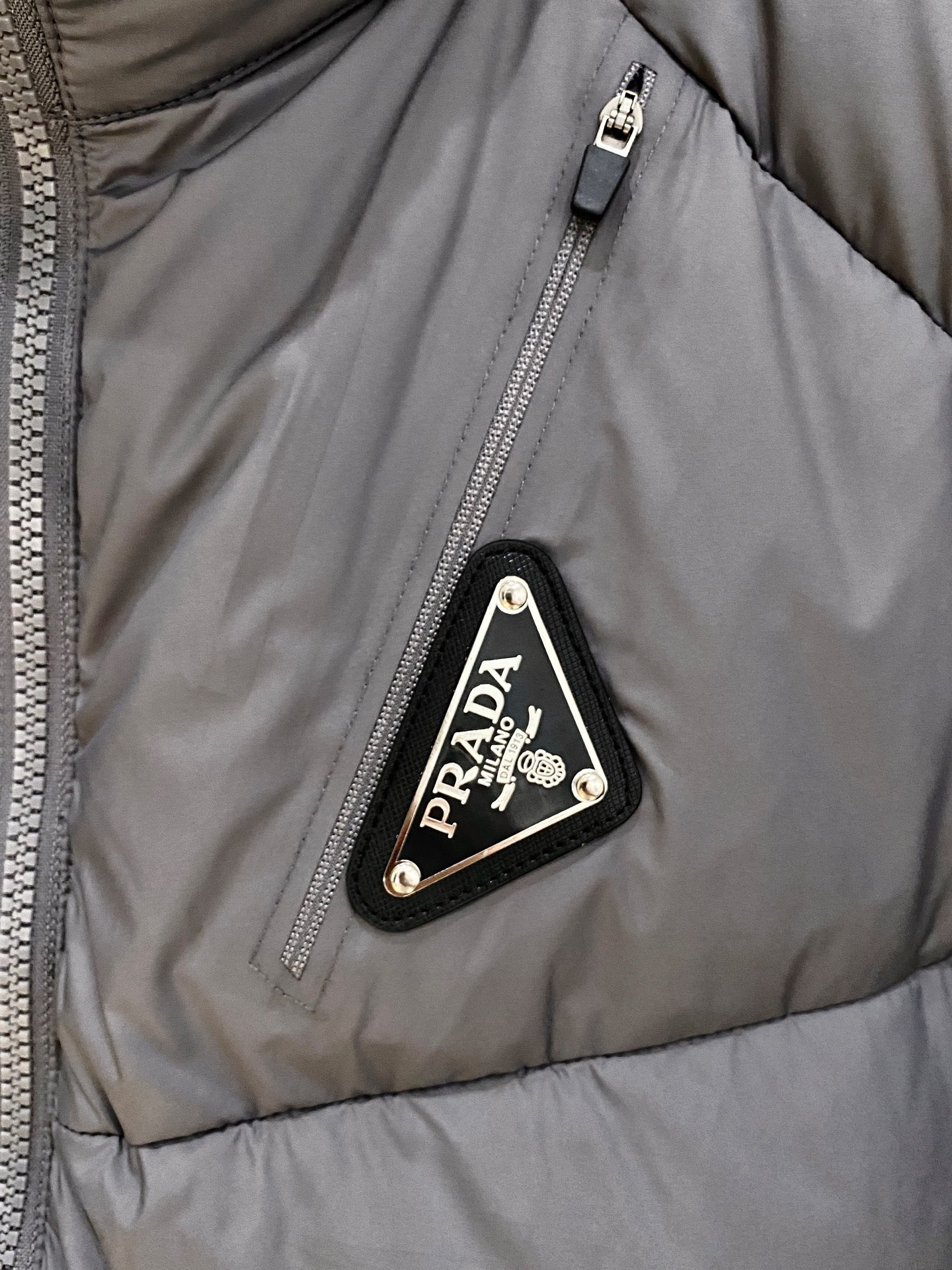 Prada Down Jacket Goose Down Black S-m-xxxl