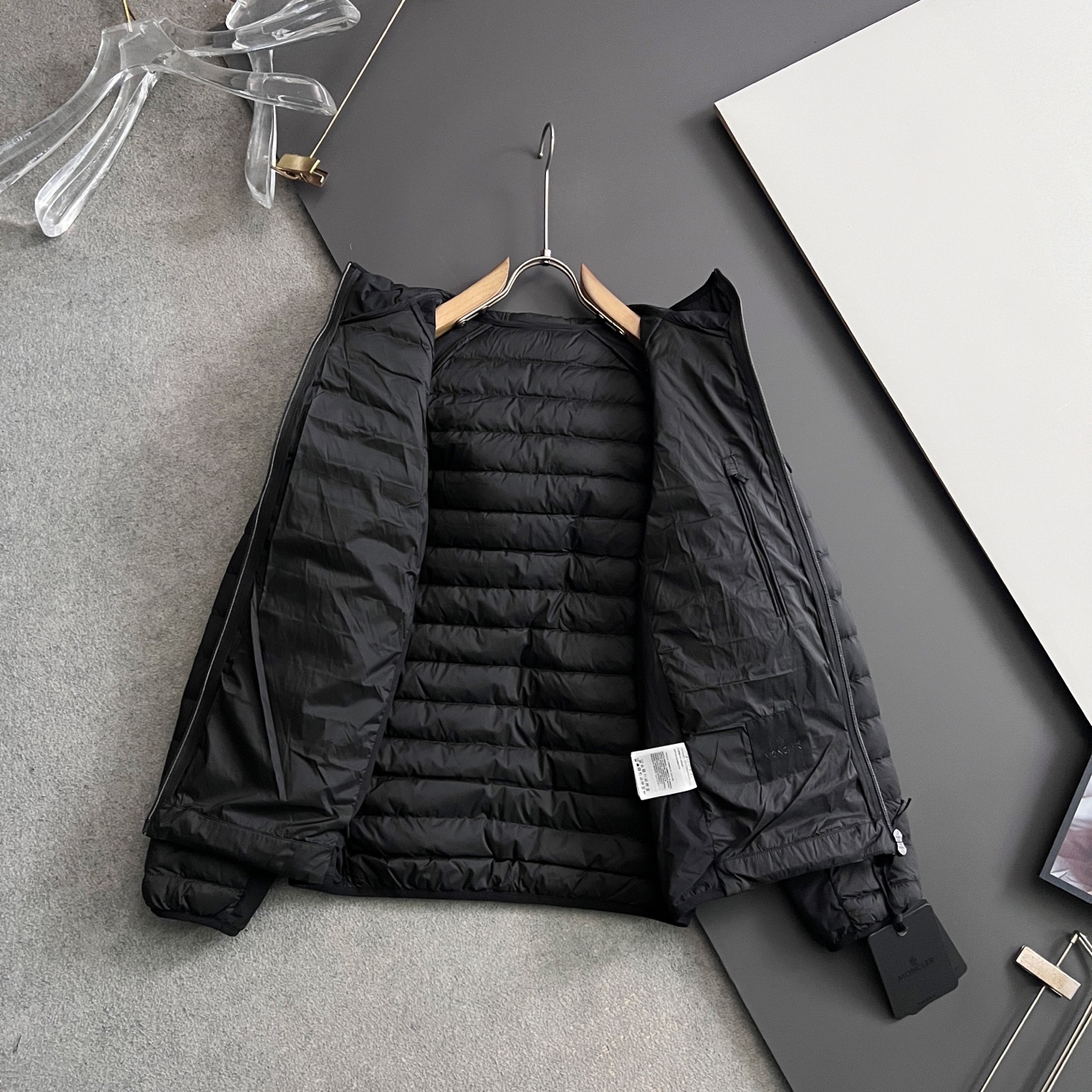 Moncler Down Jacket White Duck Down M