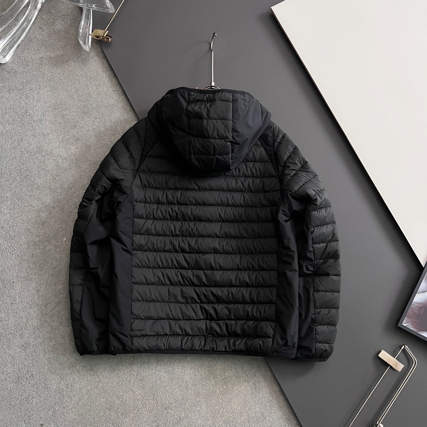Moncler Down Jacket White Duck Down M