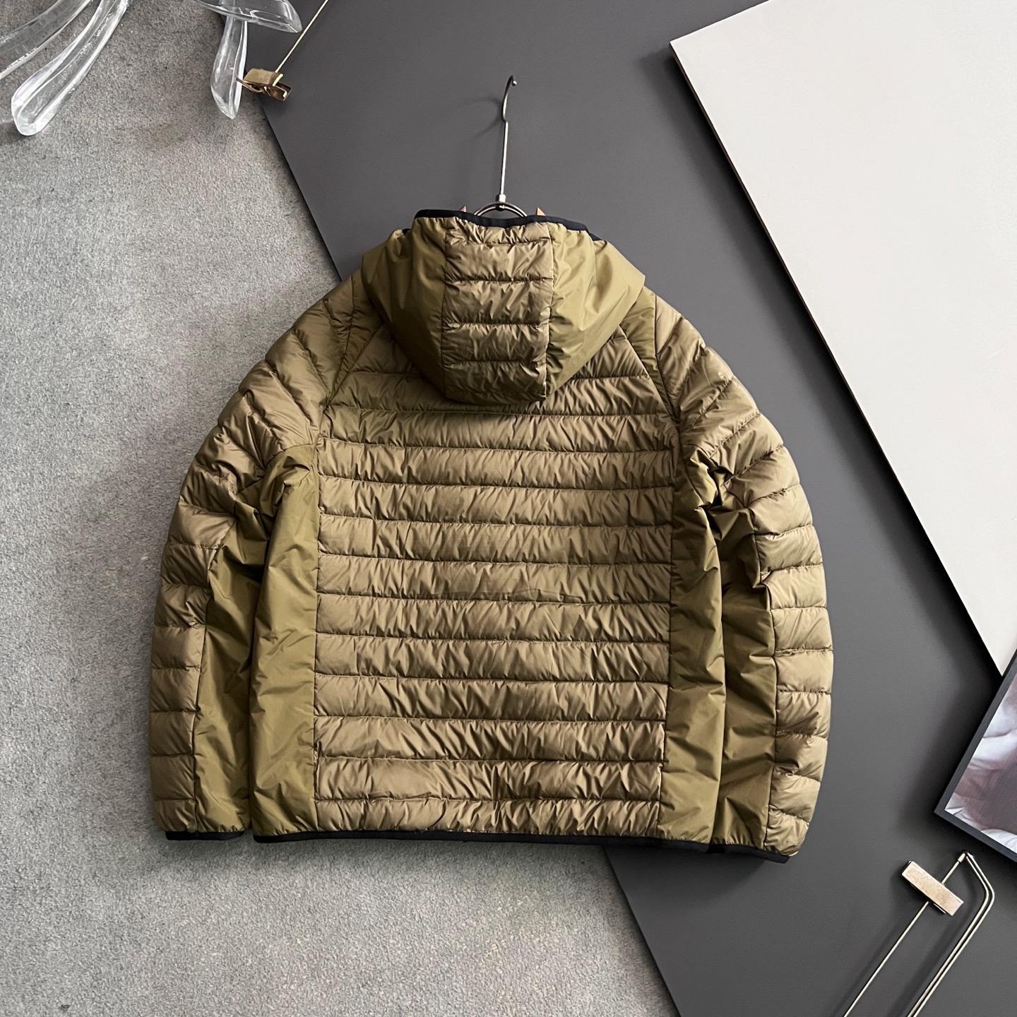 Moncler Down Jacket White Duck Down M