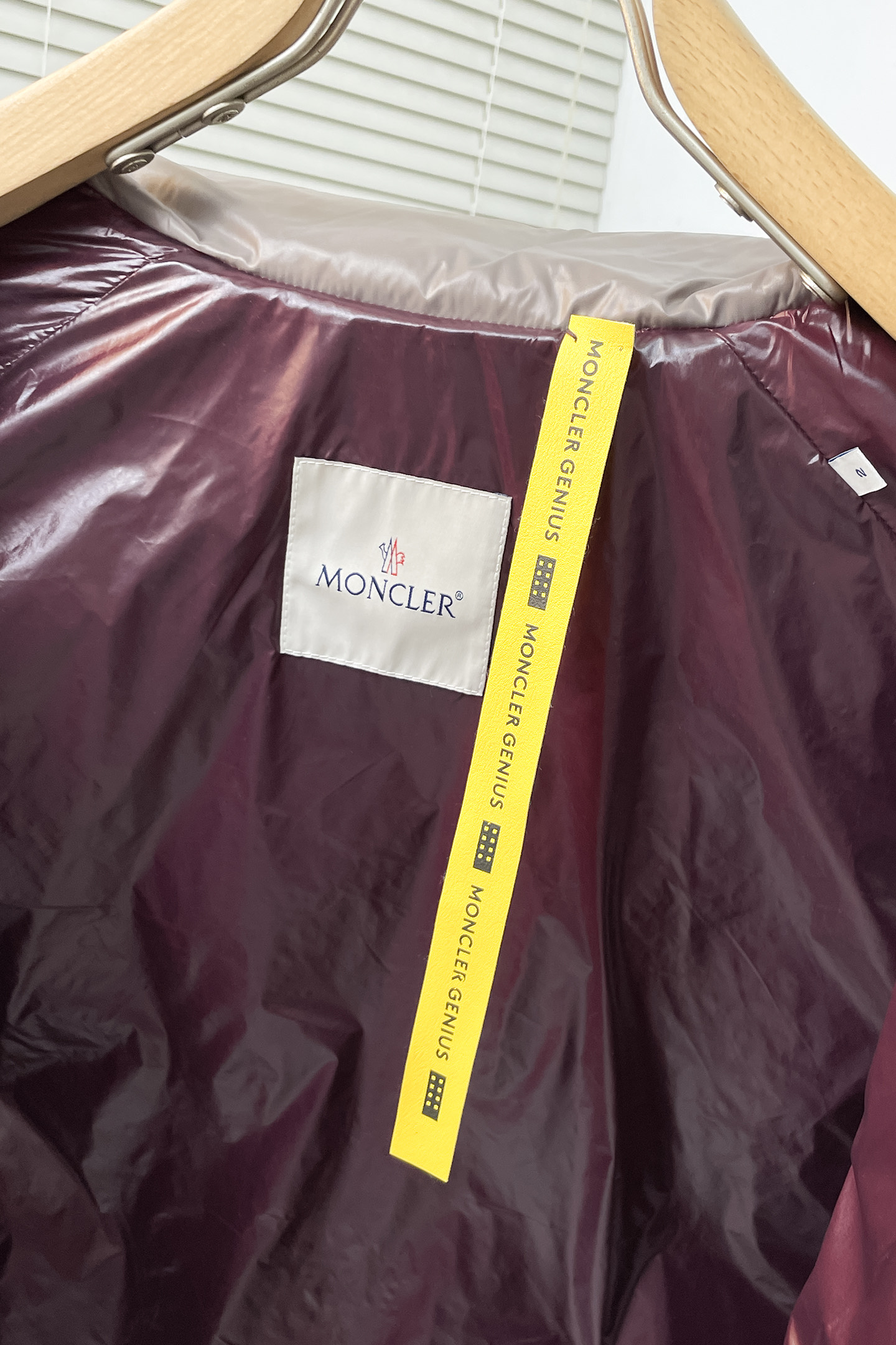 Moncler Male Basic Clothing White Duck Down Black Slim Fit M-l-xl