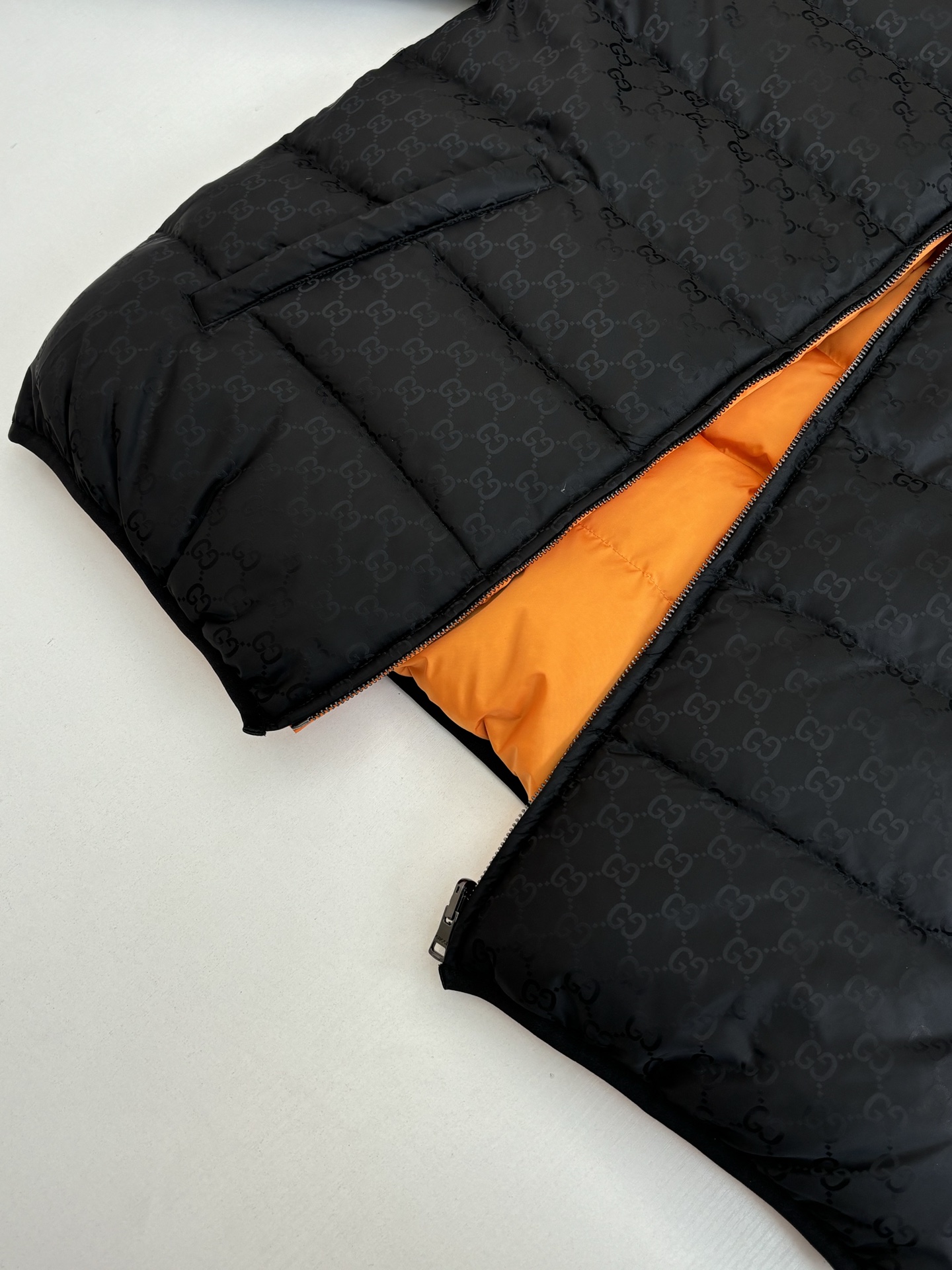 Gucci Down Jacket S-m-l-xl