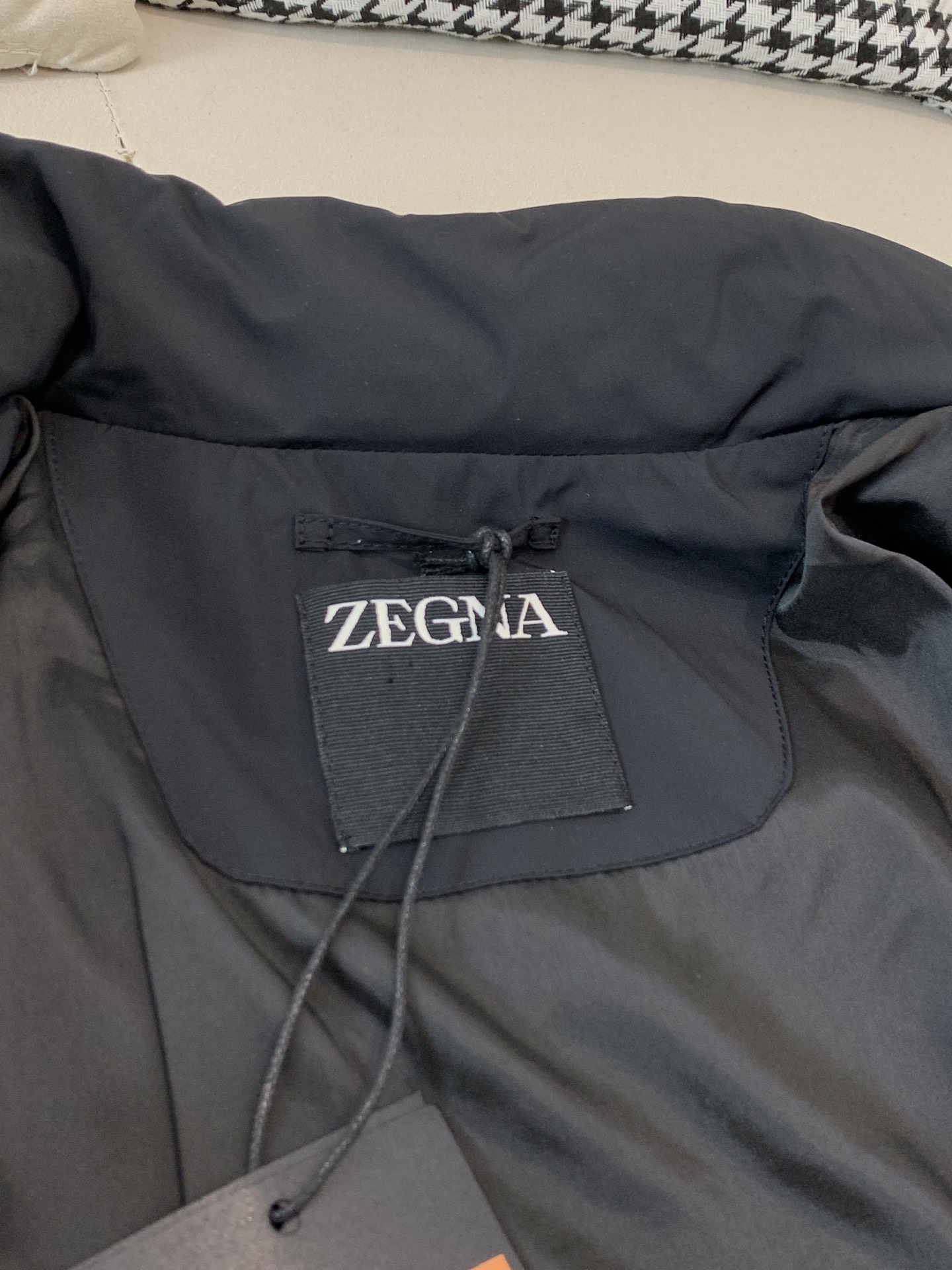 Ermenegildo Zegna Couple Basic Clothing White Duck Down Black