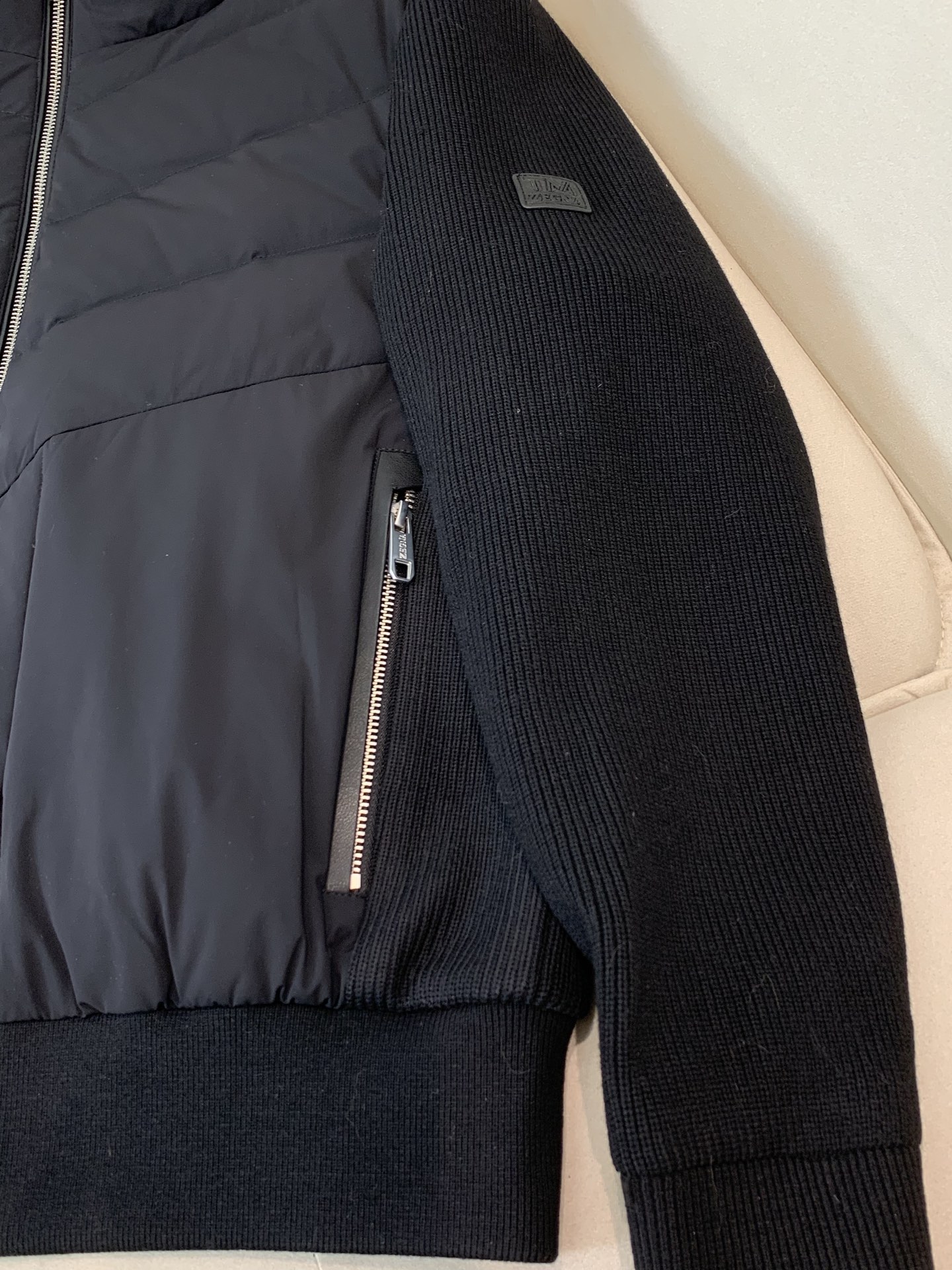 Ermenegildo Zegna Couple Basic Clothing White Duck Down Black