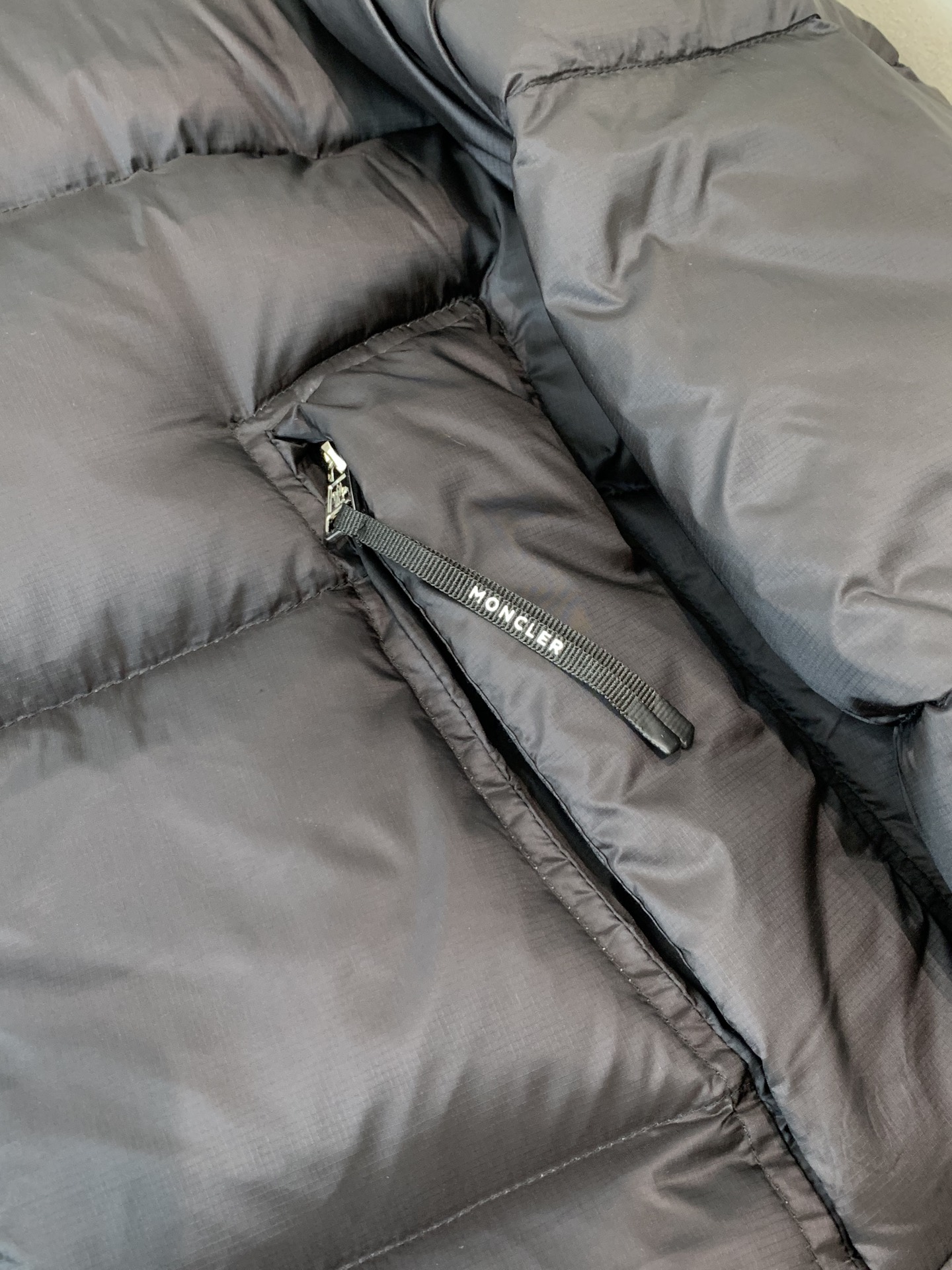 Moncler Male Down Jacket White Duck Down Black Hooded S-m-l