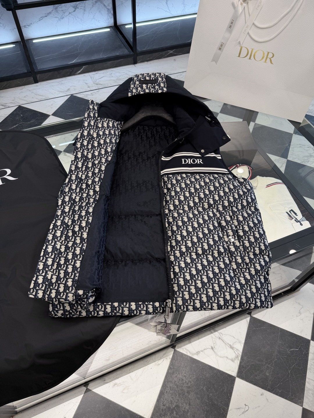 Dior Down Vest Hooded S-l