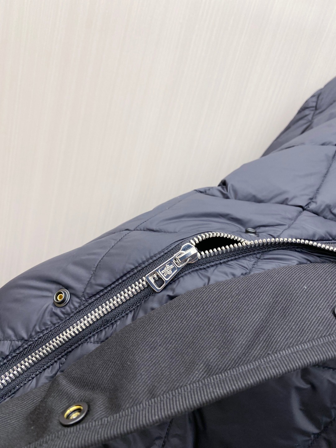 Moncler Couple Down Jacket White Duck Down M-l-xl