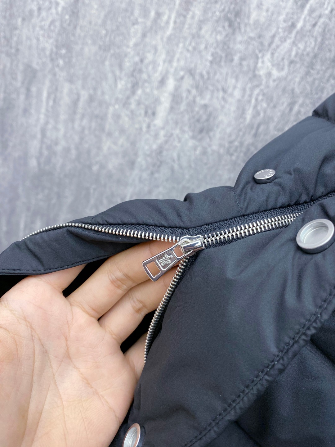 Moncler Down Jacket Knitted Black M-l